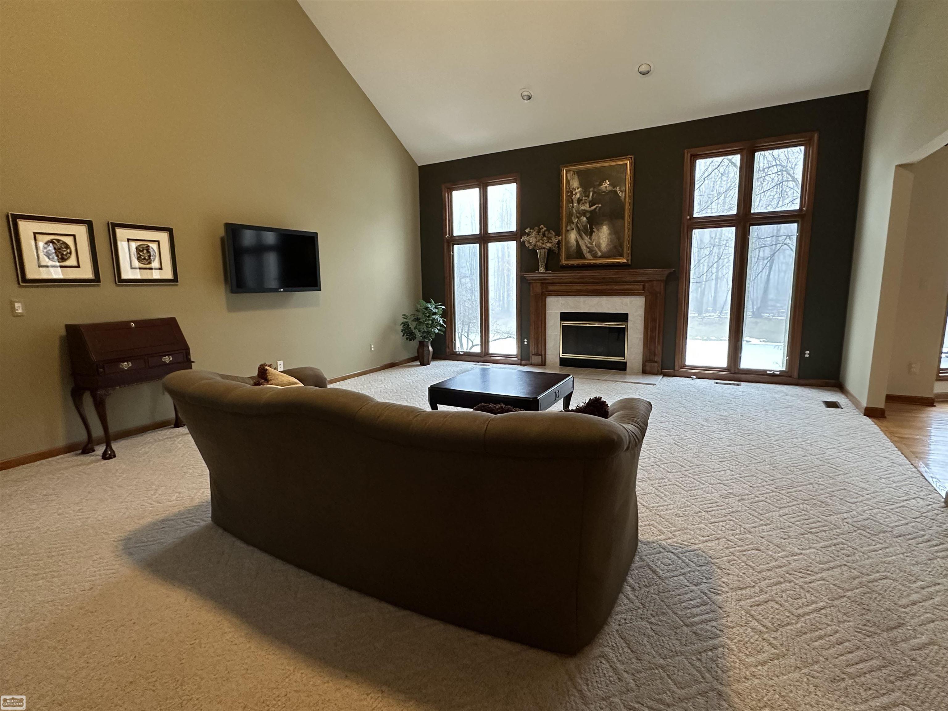 Shelby Twp, MI, 48316