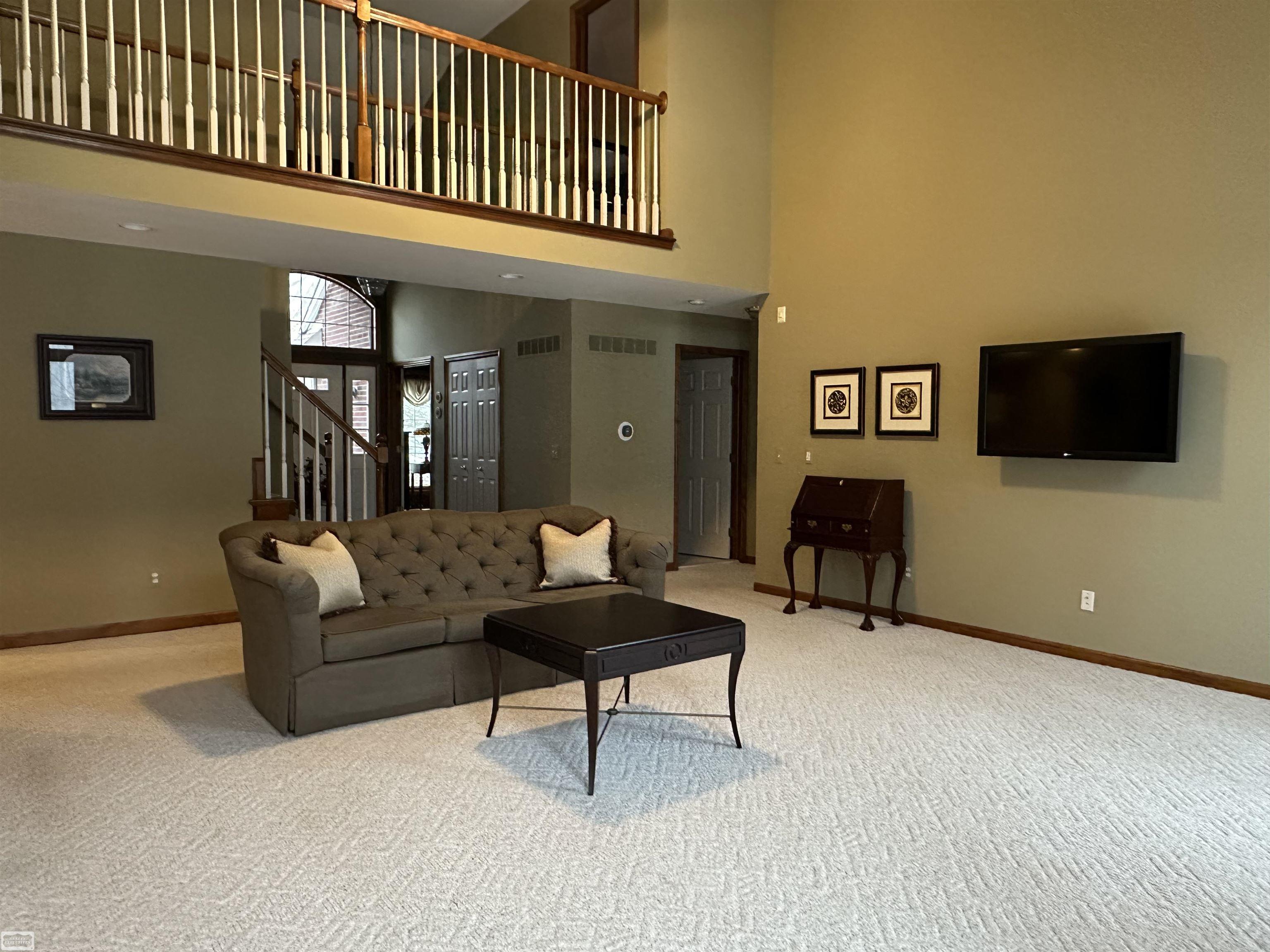 Shelby Twp, MI, 48316