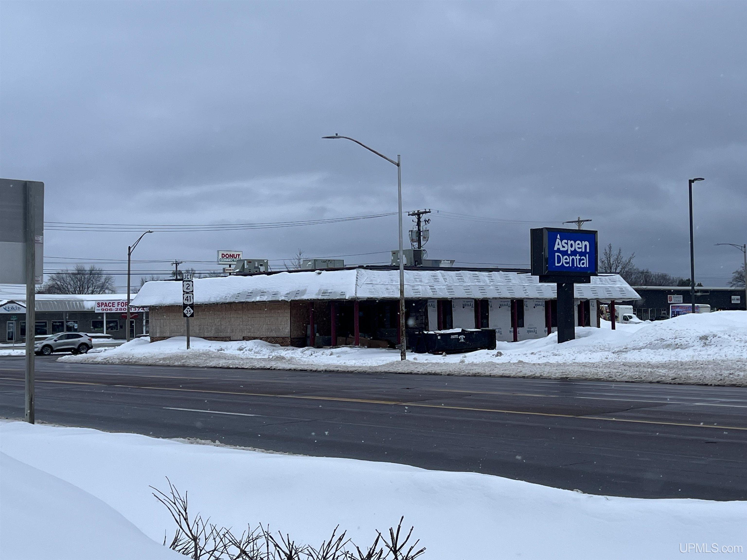 201 N Lincoln Street, Escanaba, MI, 49829