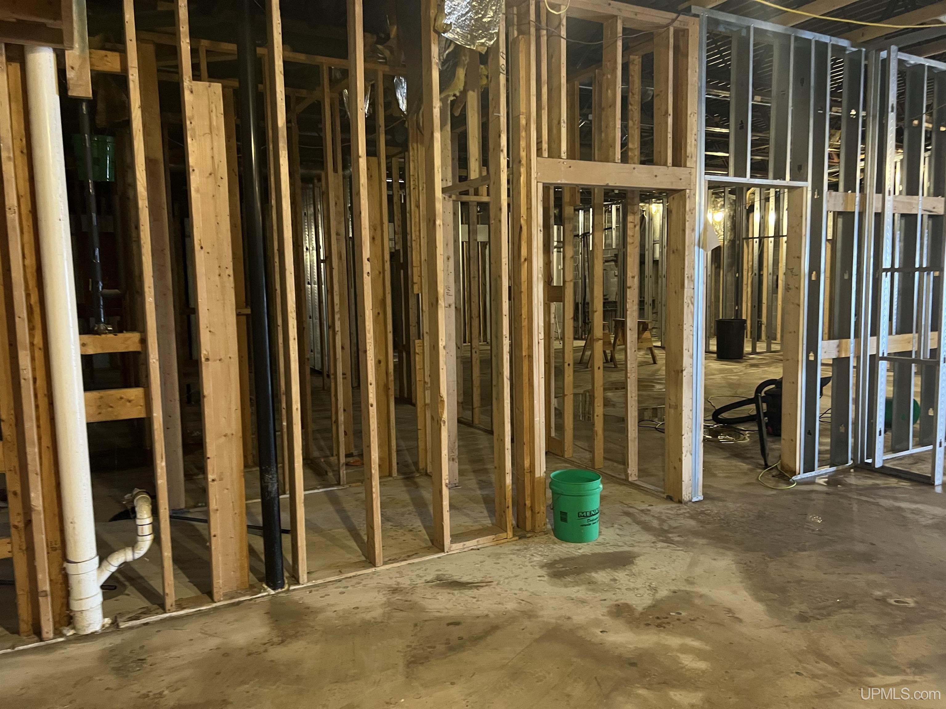 201 N Lincoln Street, Escanaba, MI, 49829