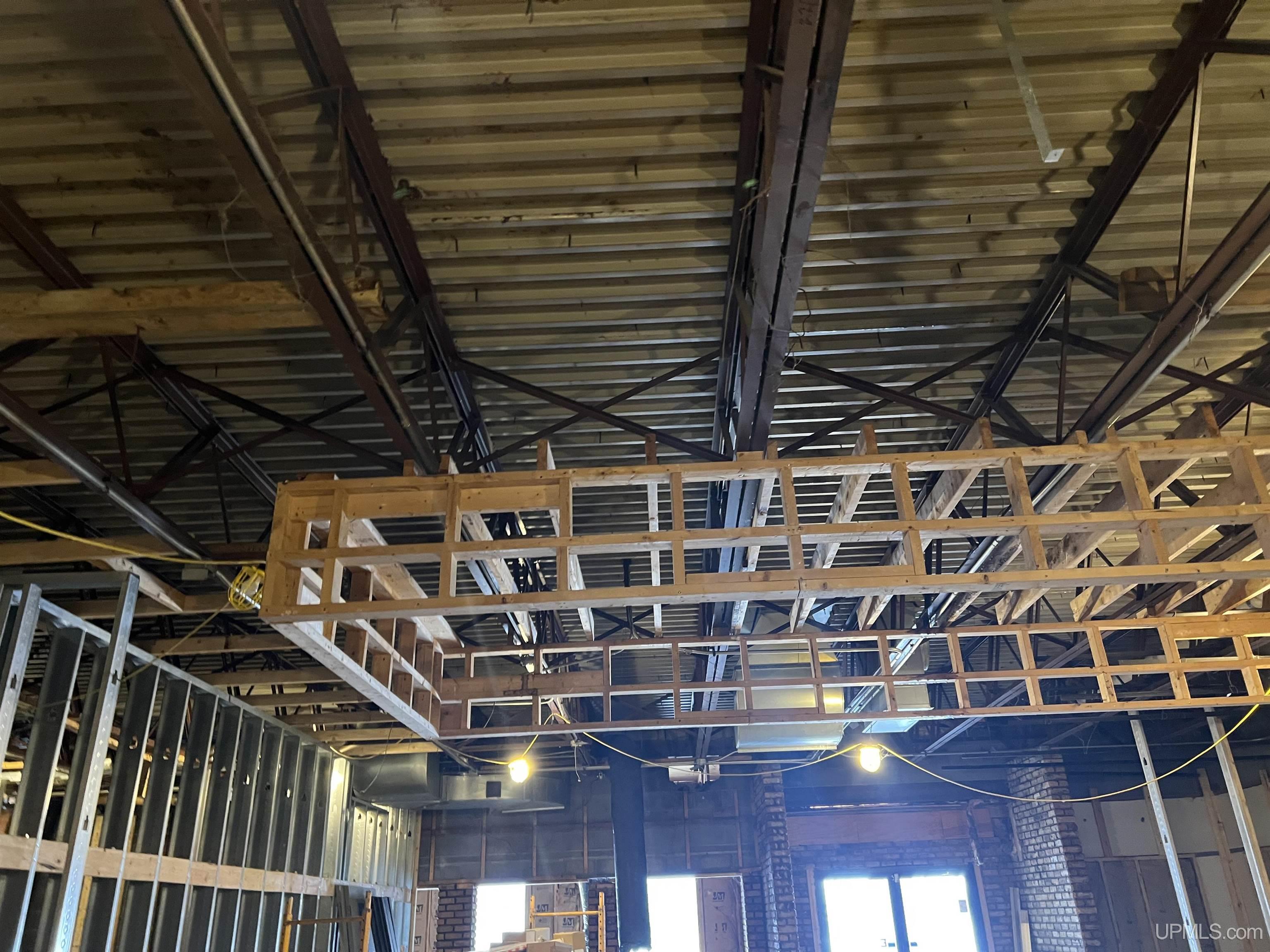 201 N Lincoln Street, Escanaba, MI, 49829