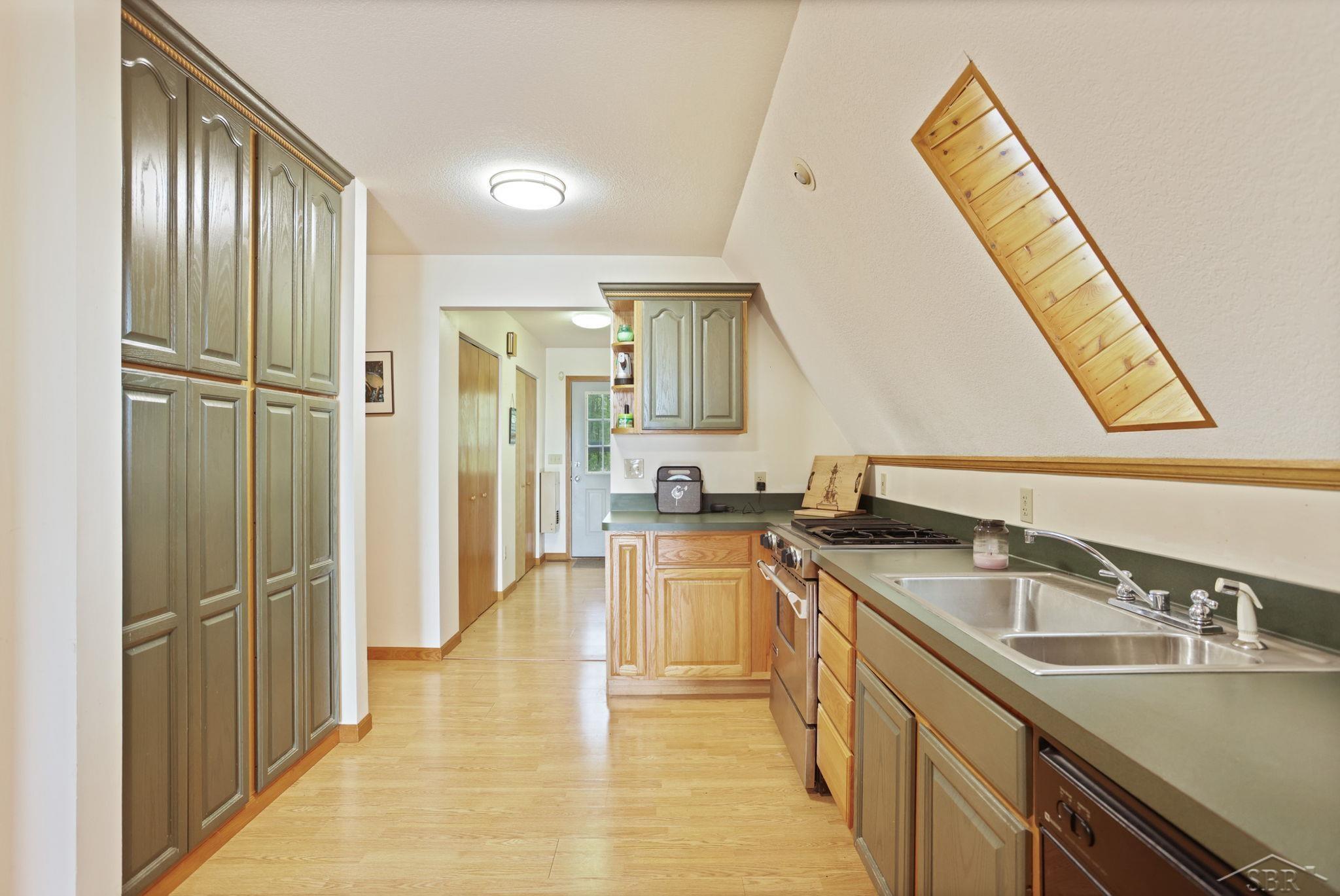 5196 Beachwood Drive, Standish, MI, 48658