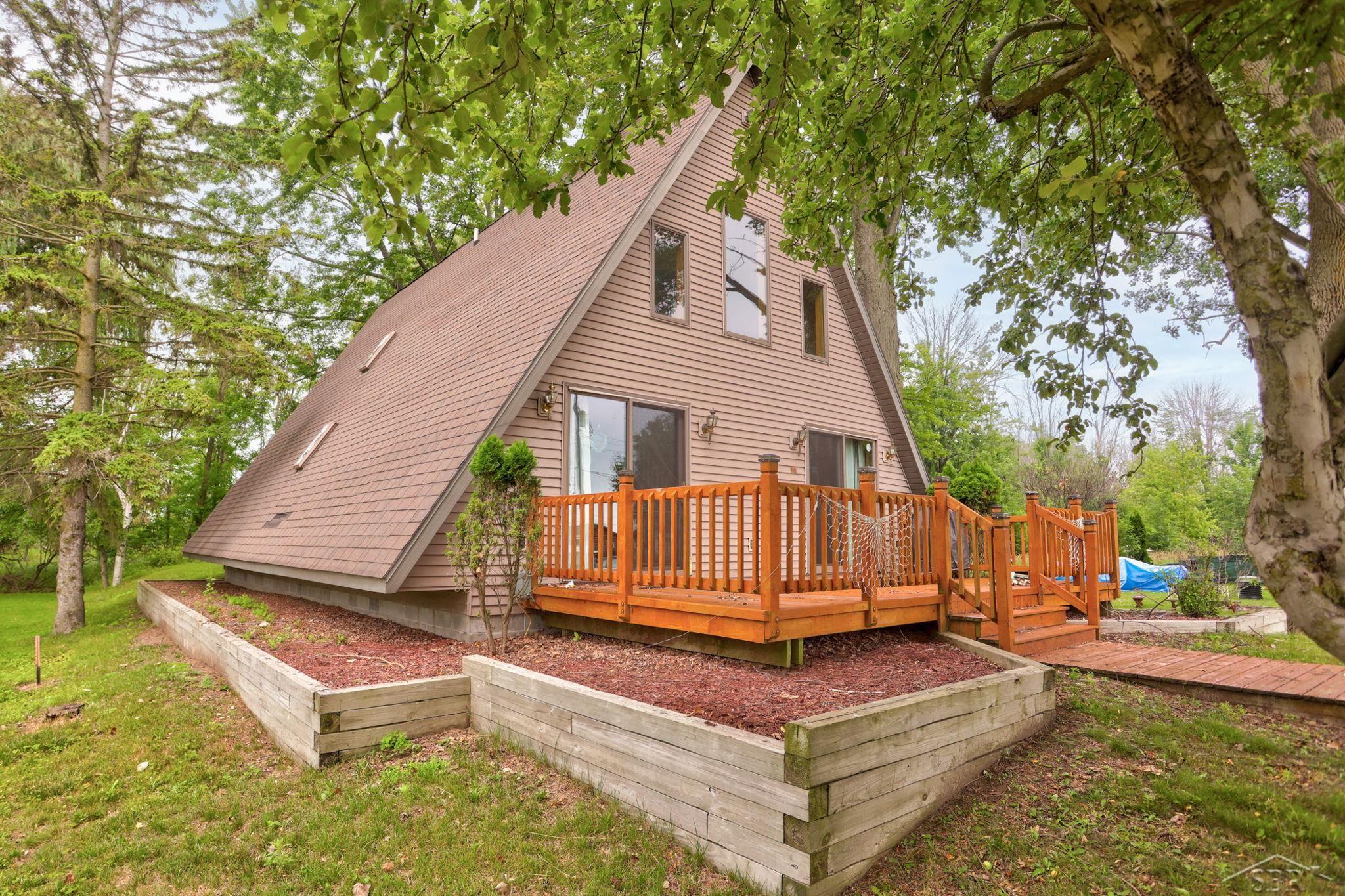 5196 Beachwood Drive, Standish, MI, 48658