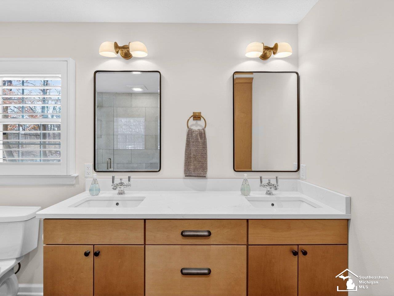 Lambertville, MI, 48144