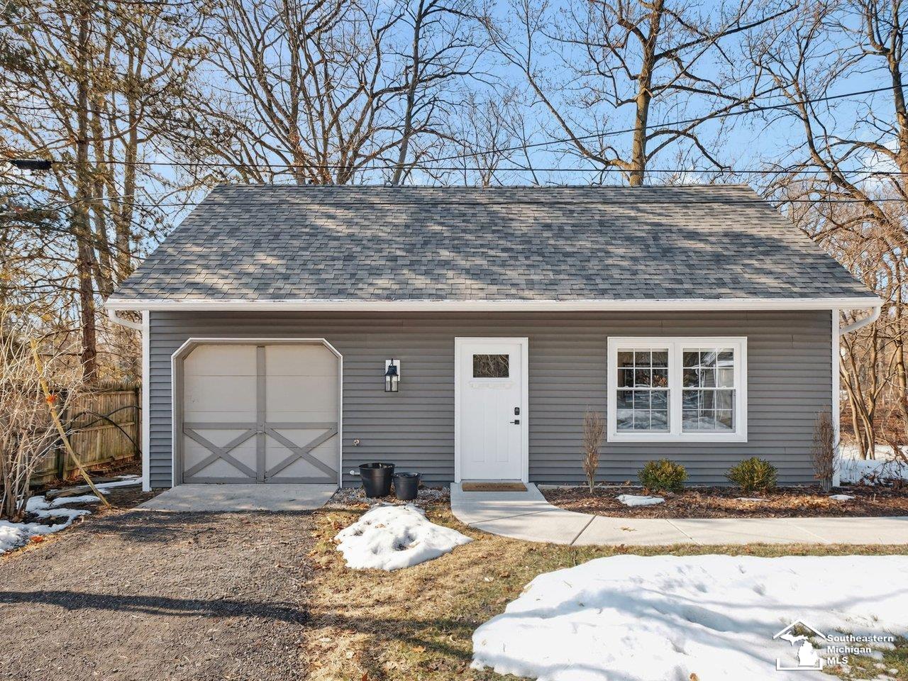 Lambertville, MI, 48144