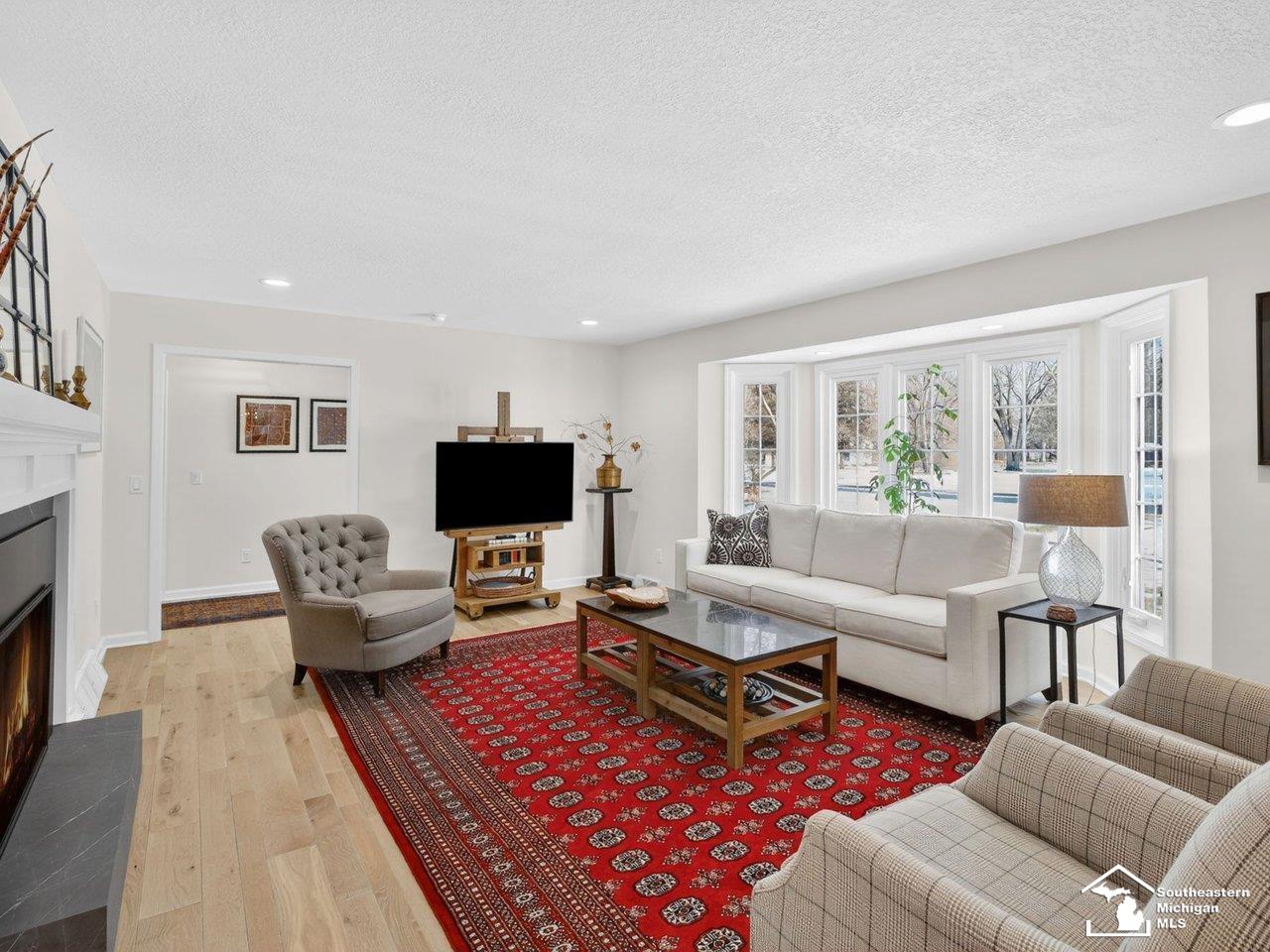 Lambertville, MI, 48144