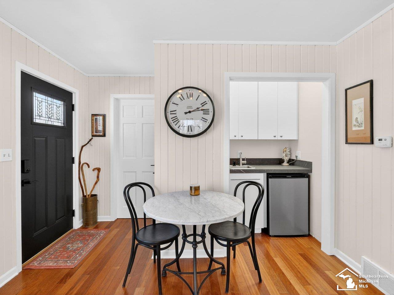 Lambertville, MI, 48144