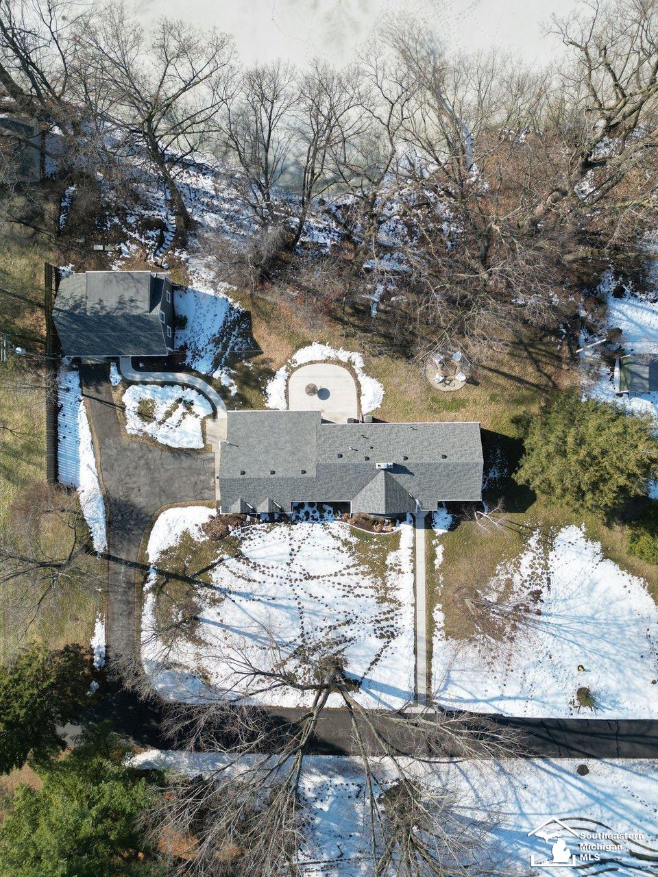 Lambertville, MI, 48144