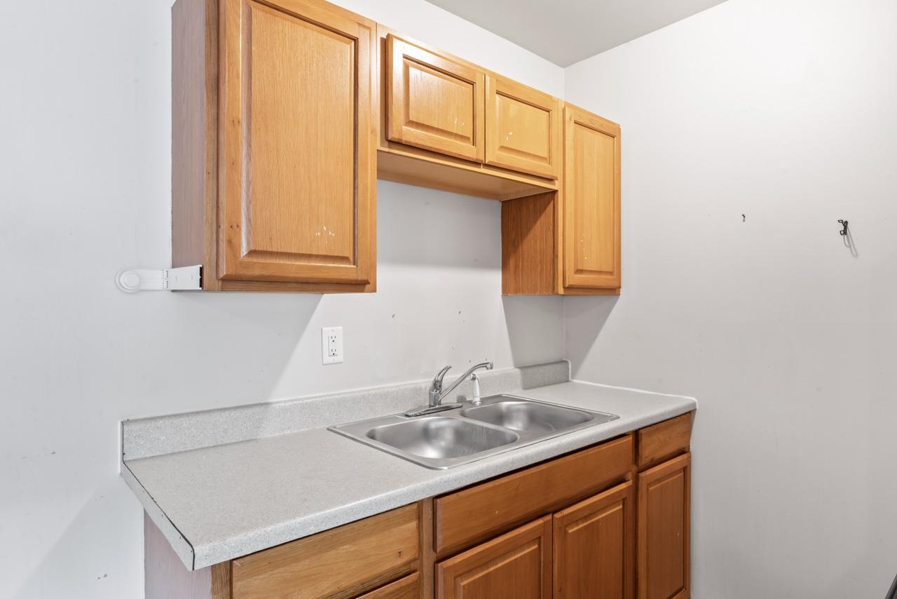 828 North Apt. #17 Street Apt. #17 photo 7