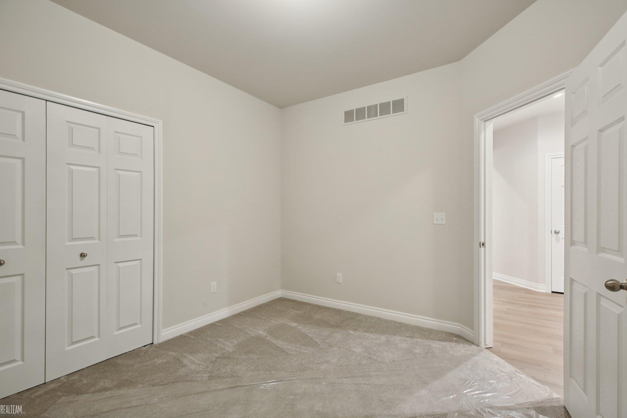 48323 Whittington Drive, Chesterfield, MI, 48047