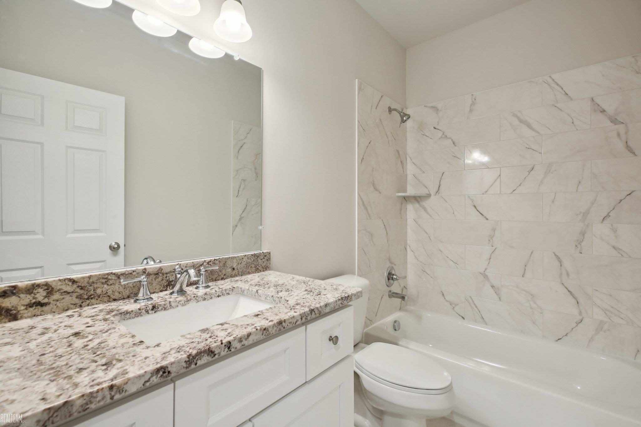 48323 Whittington Drive, Chesterfield, MI, 48047