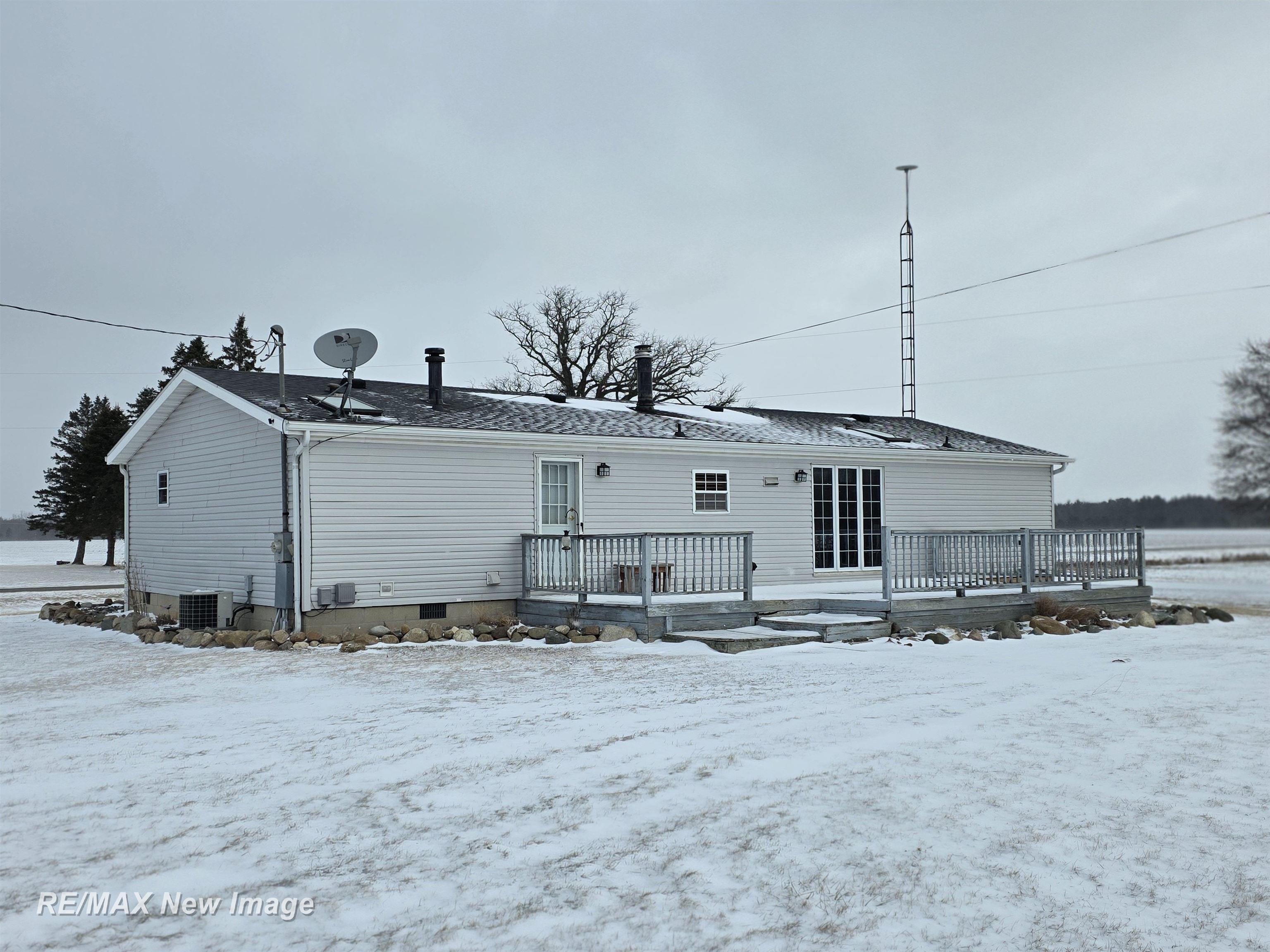 16475 Baldwin Road, Chesaning, MI, 48616