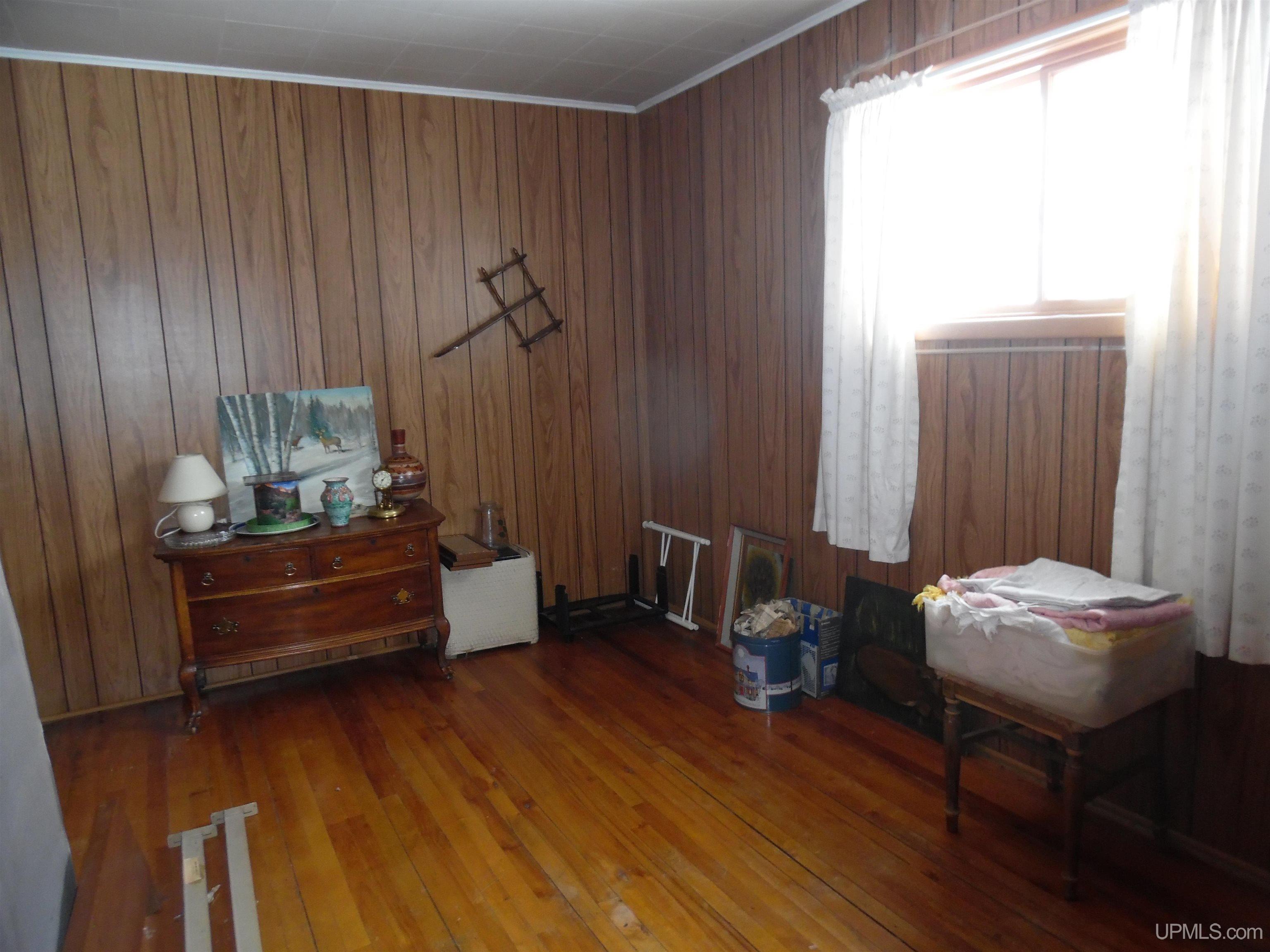 46 Stanton Avenue, South Range, MI, 49963