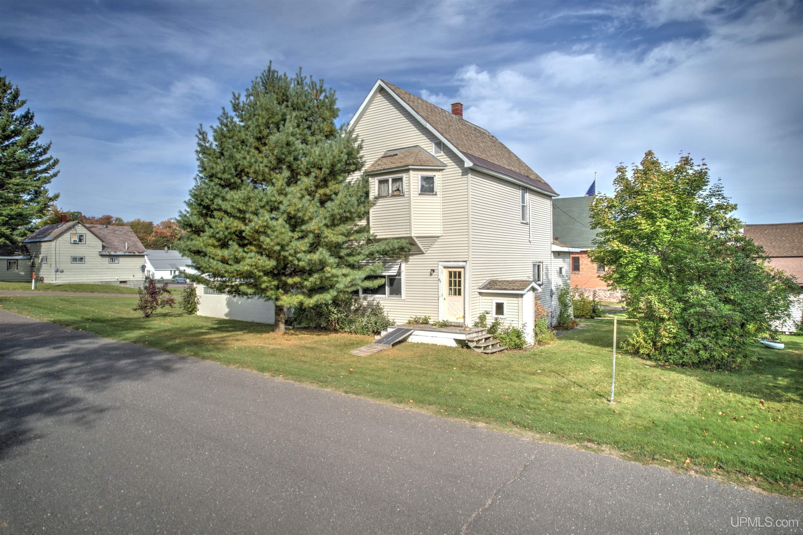 46 Stanton Avenue, South Range, MI, 49963