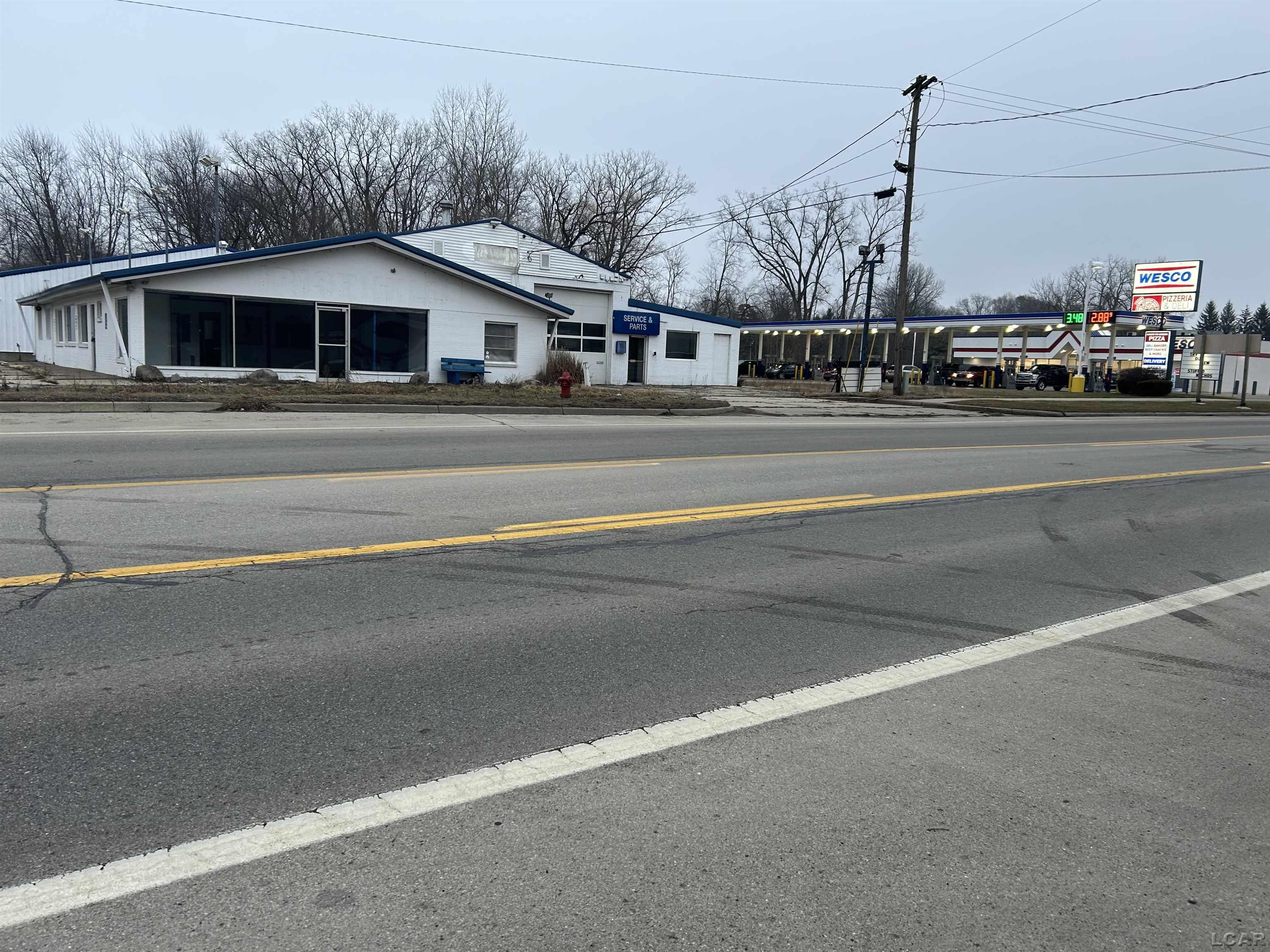 10405 Brooklyn Road, Brooklyn, MI, 49230