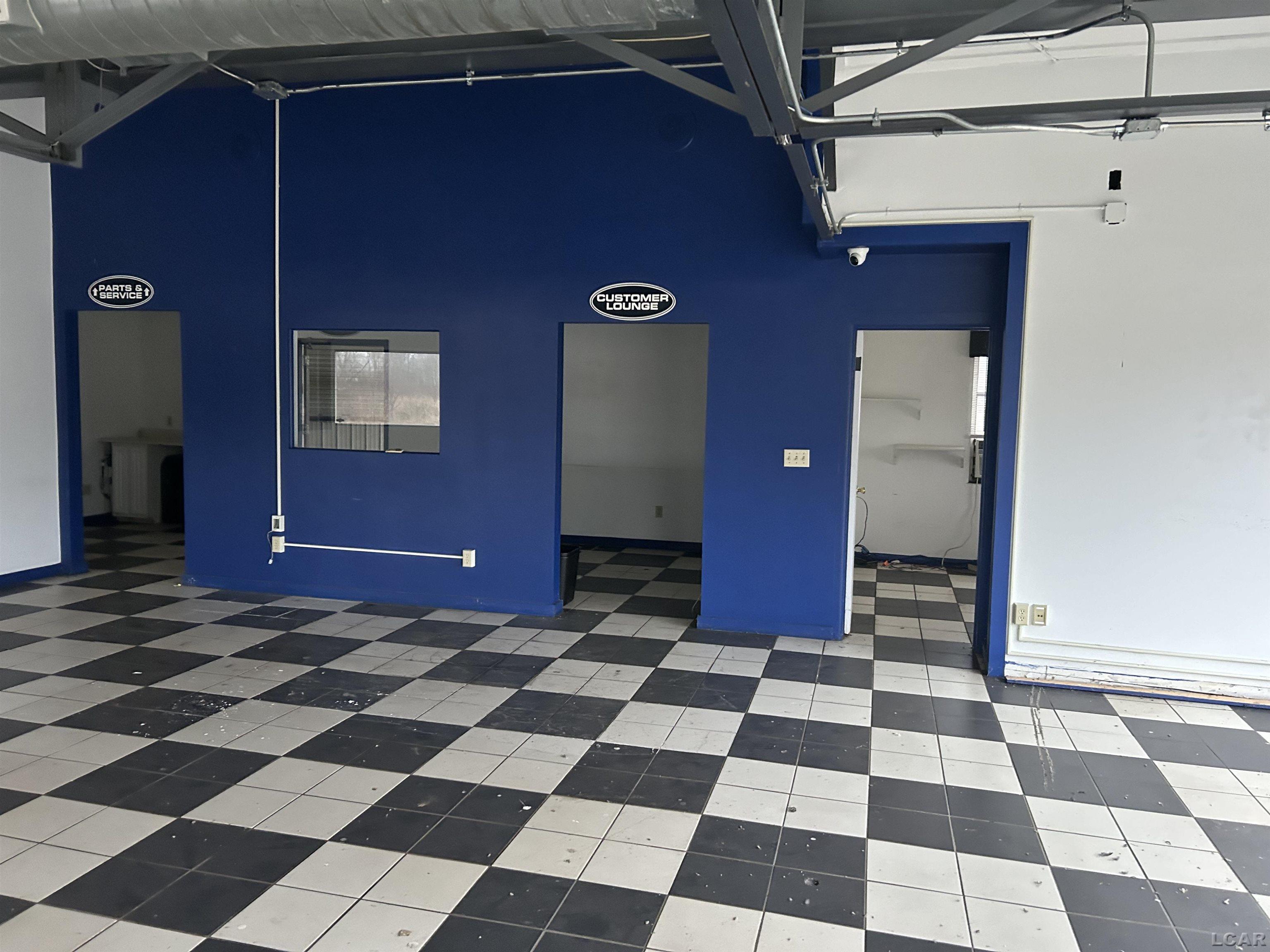 10405 Brooklyn Road, Brooklyn, MI, 49230