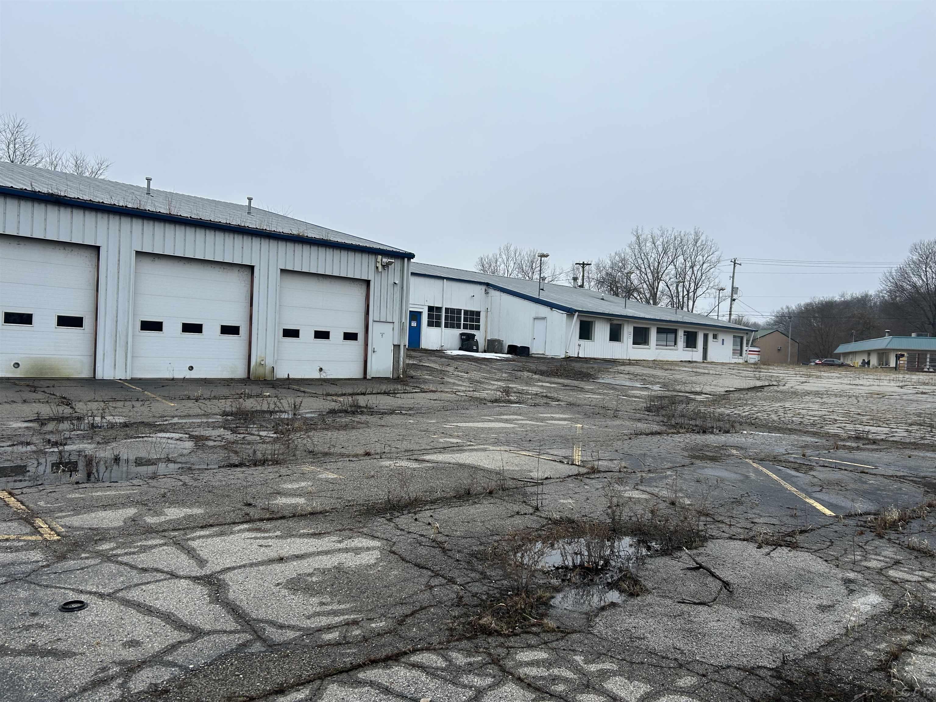 10405 Brooklyn Road, Brooklyn, MI, 49230