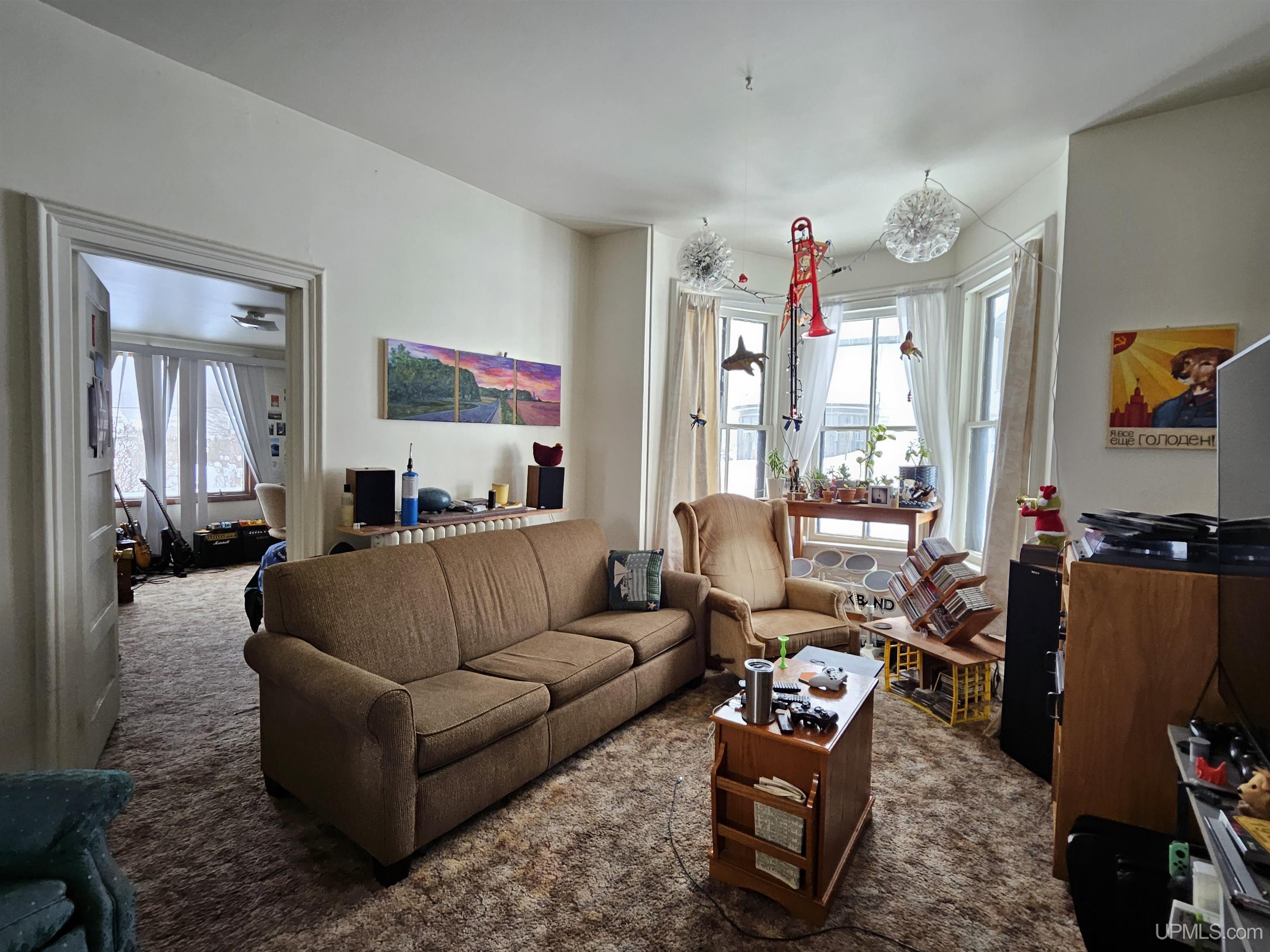 309 W Montezuma Avenue photo 14