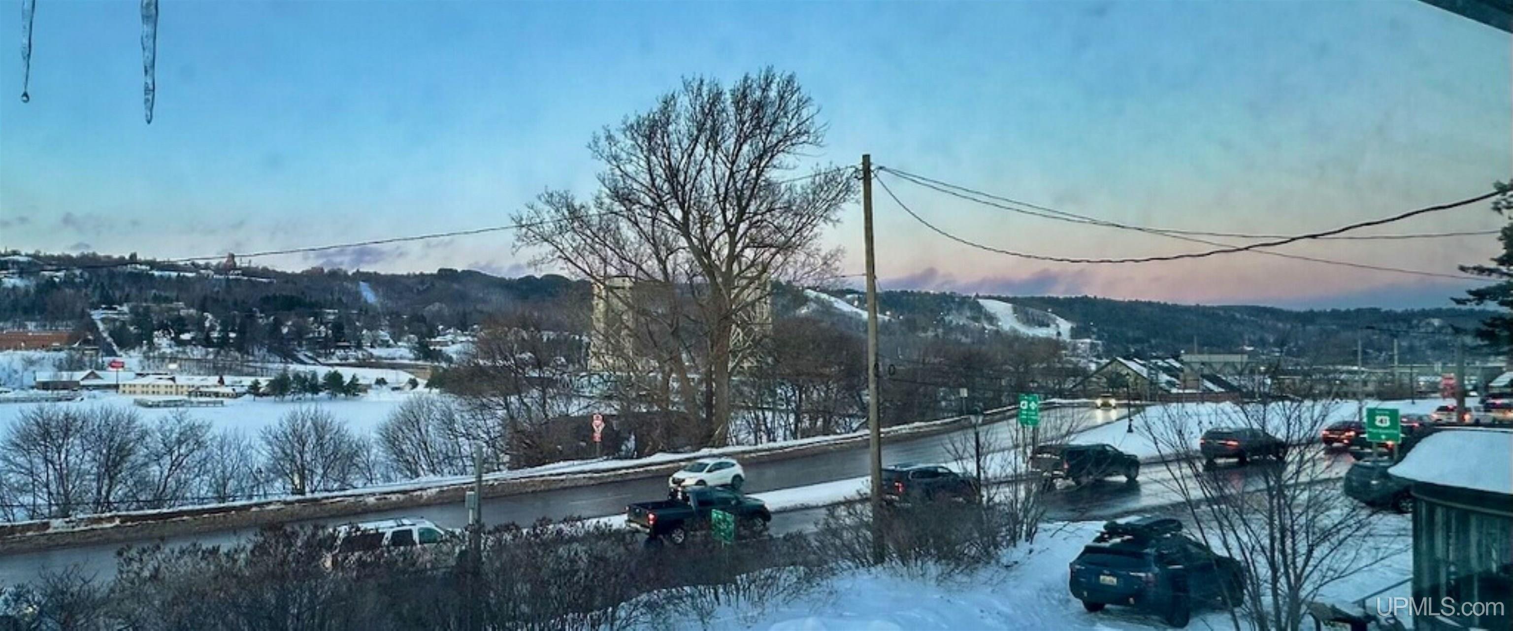 309 W Montezuma Avenue, Houghton, MI, 49931