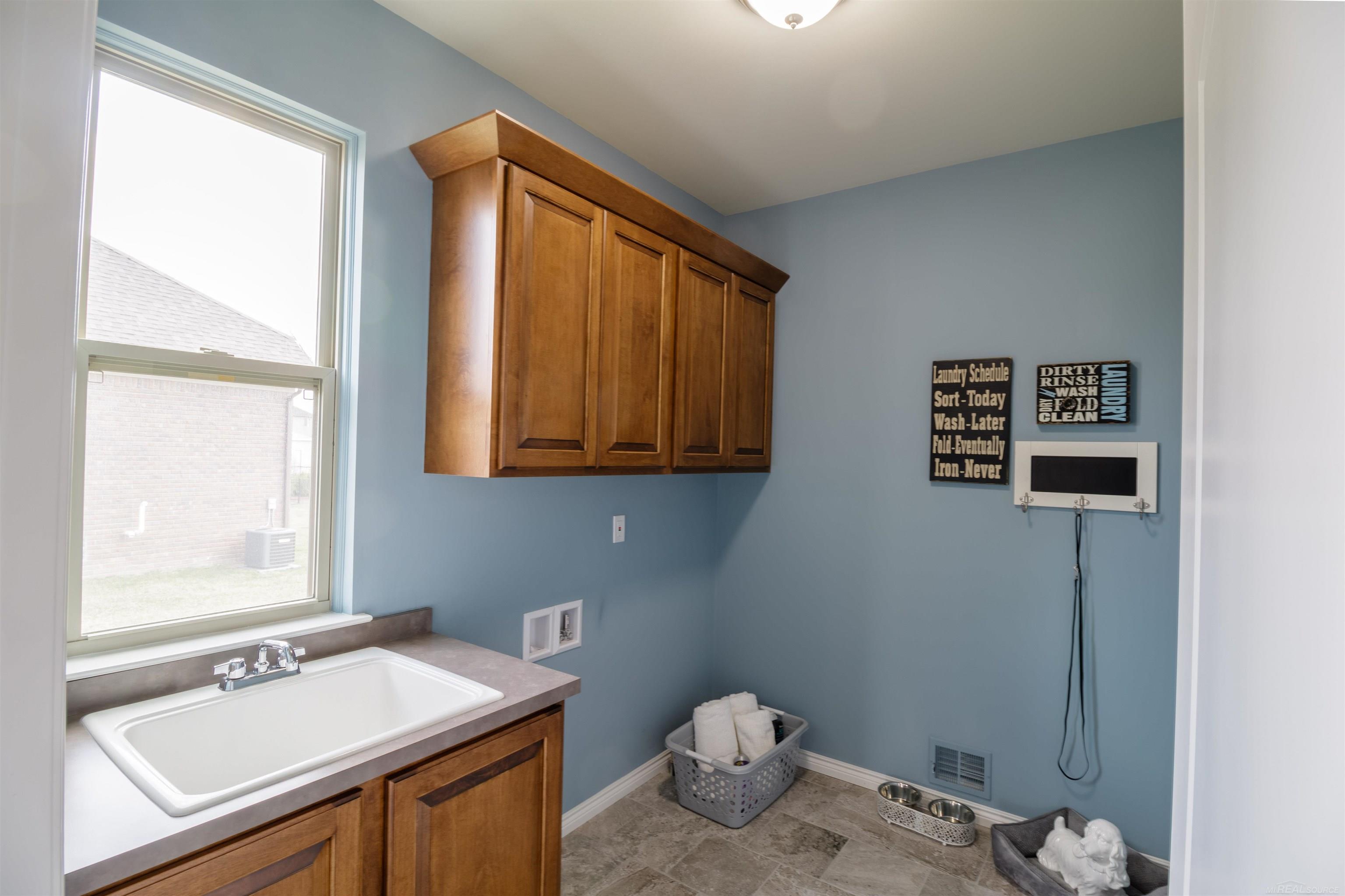 17646 Kite Drive photo 28