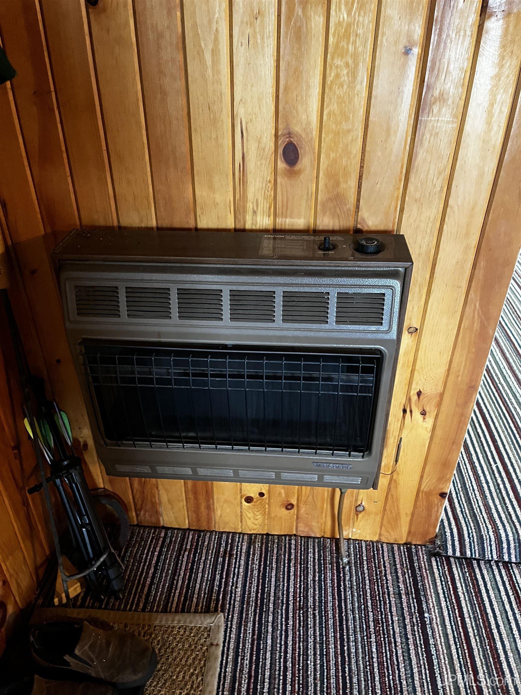 E 3946 Storm Road, Chatham, MI, 49816