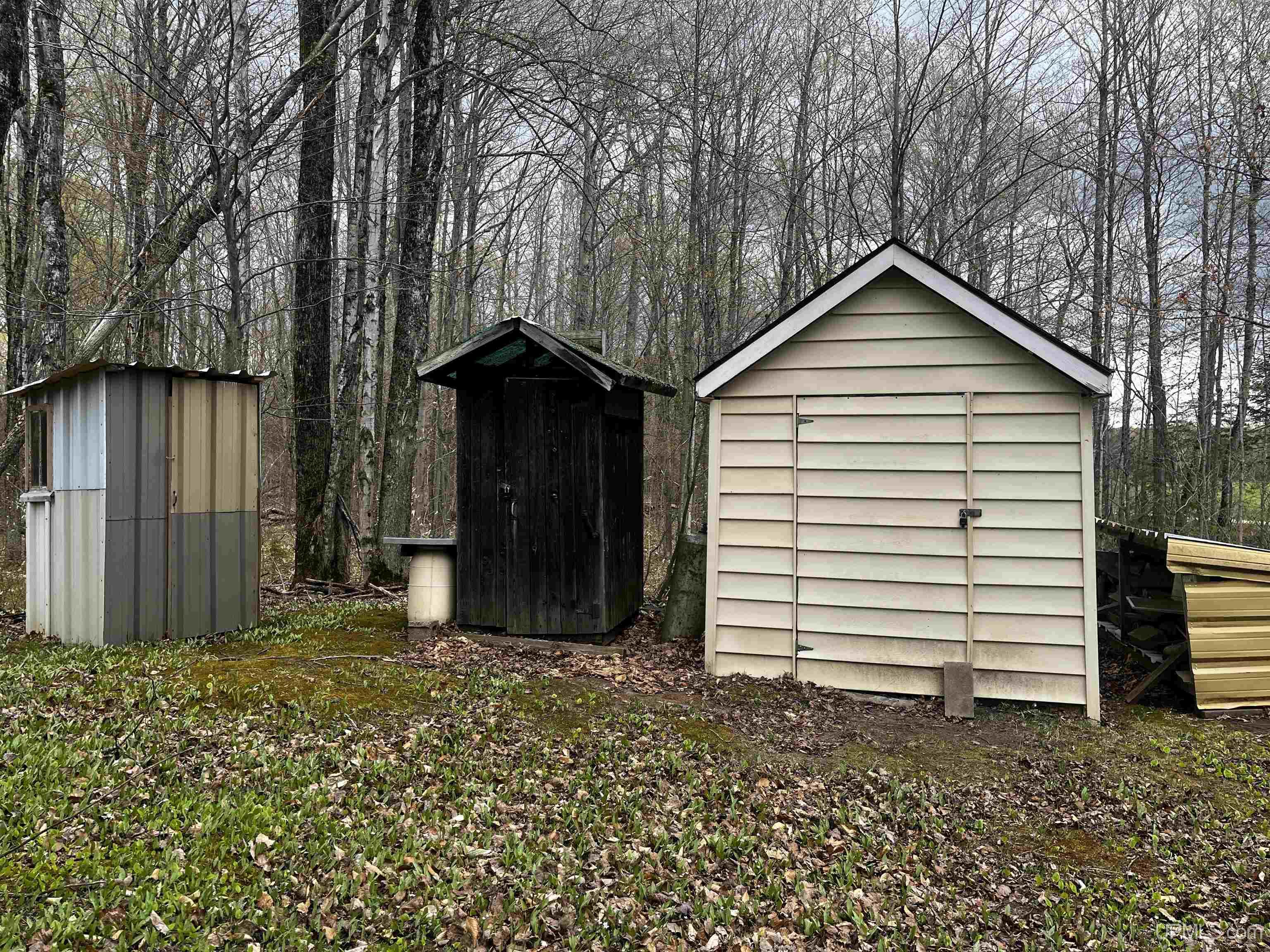 E 3946 Storm Road, Chatham, MI, 49816