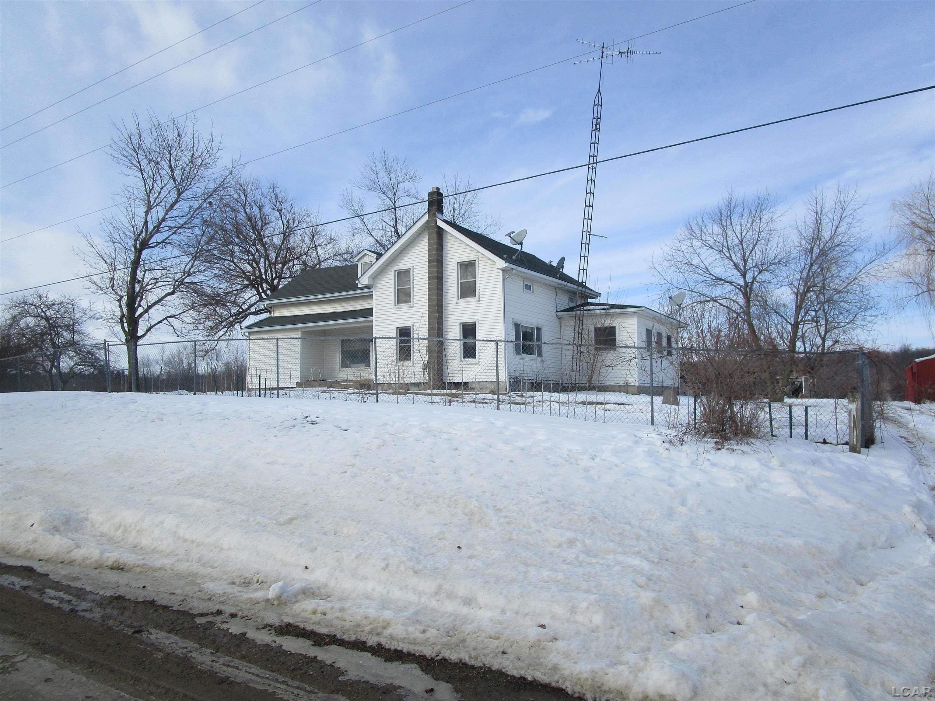 12616 Burton Road, Manitou Beach, MI, 49253