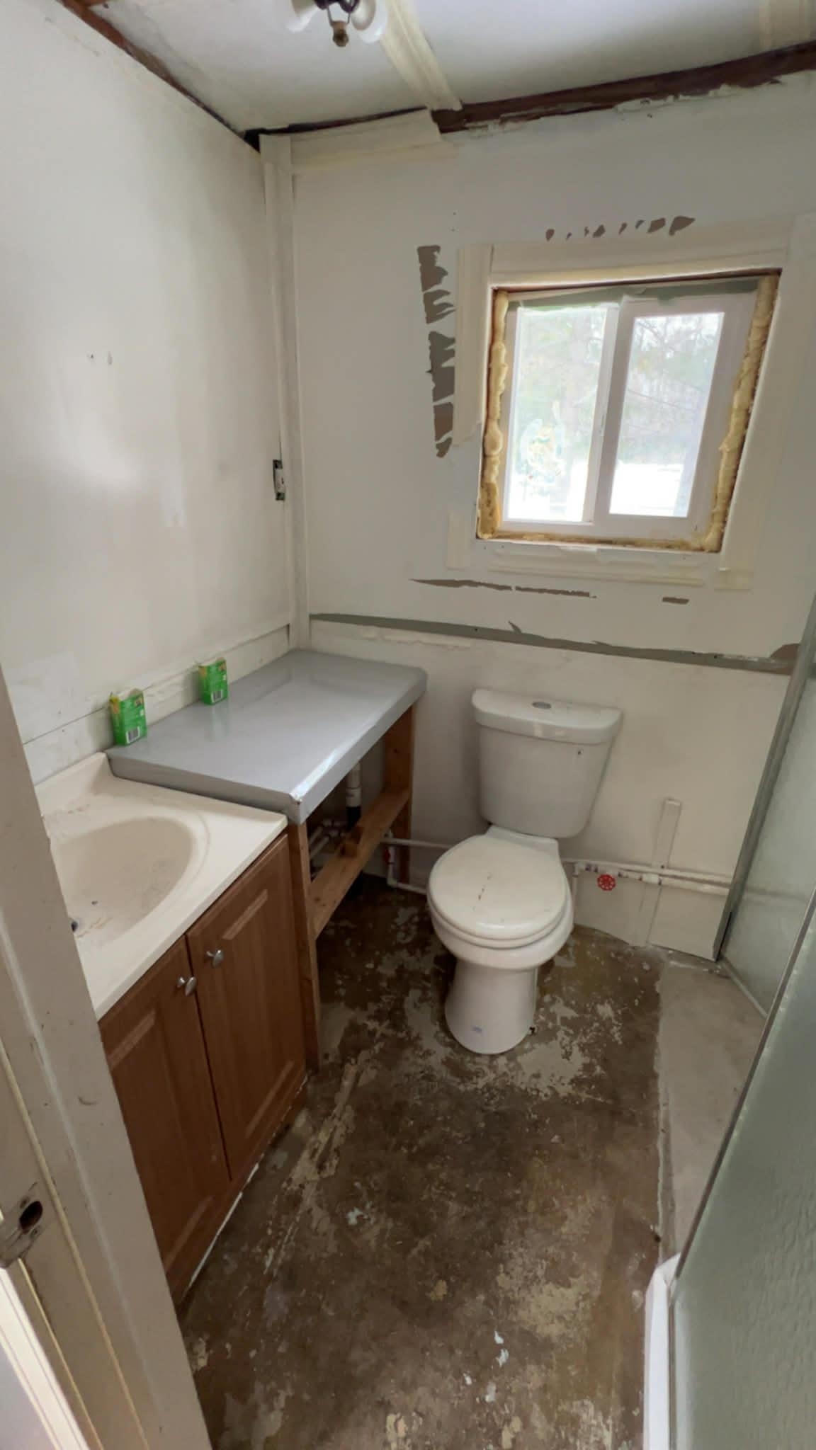 548 Judy Dr Corner, Harrison, MI, 48625