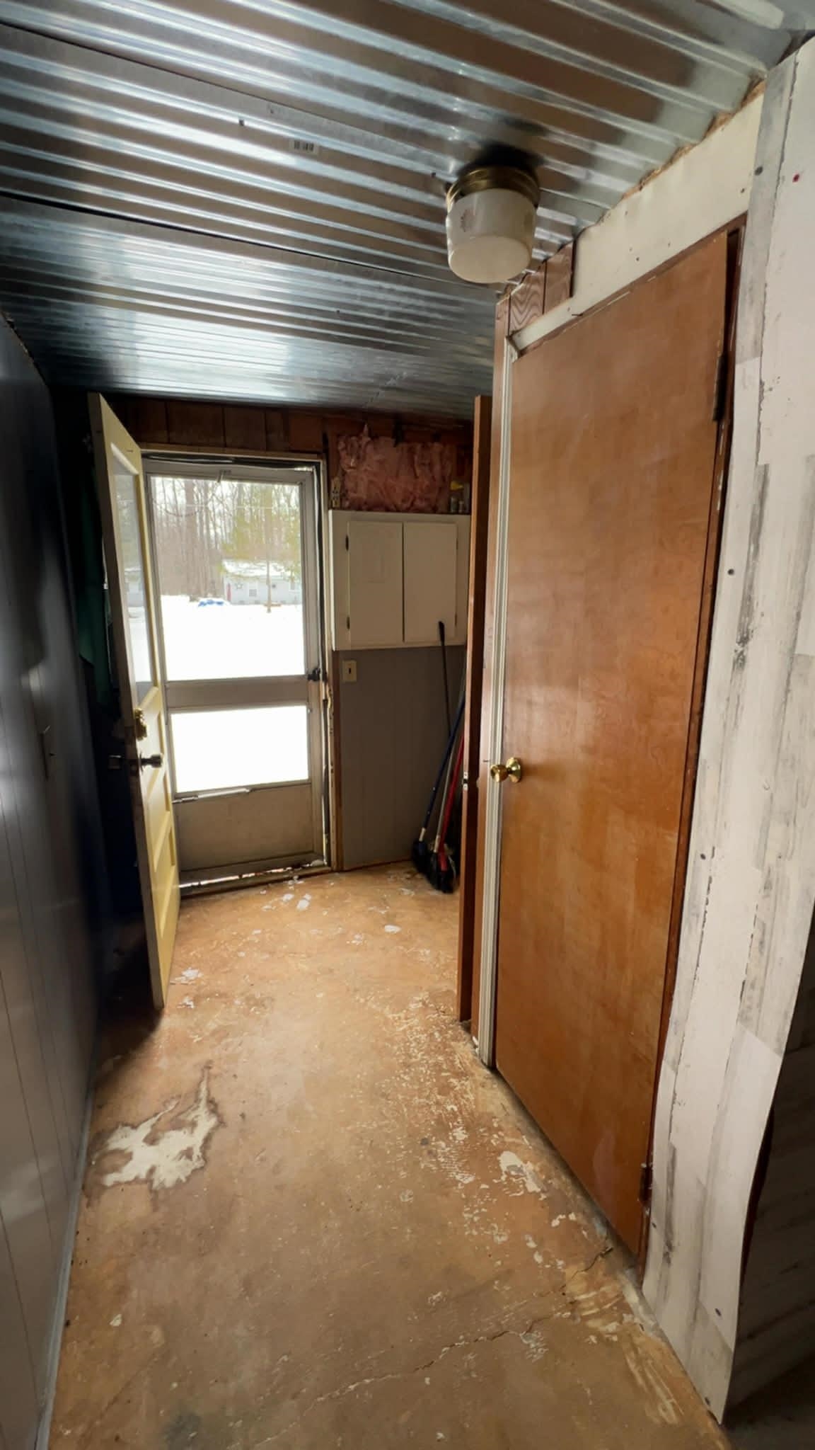 548 Judy Dr Corner, Harrison, MI, 48625