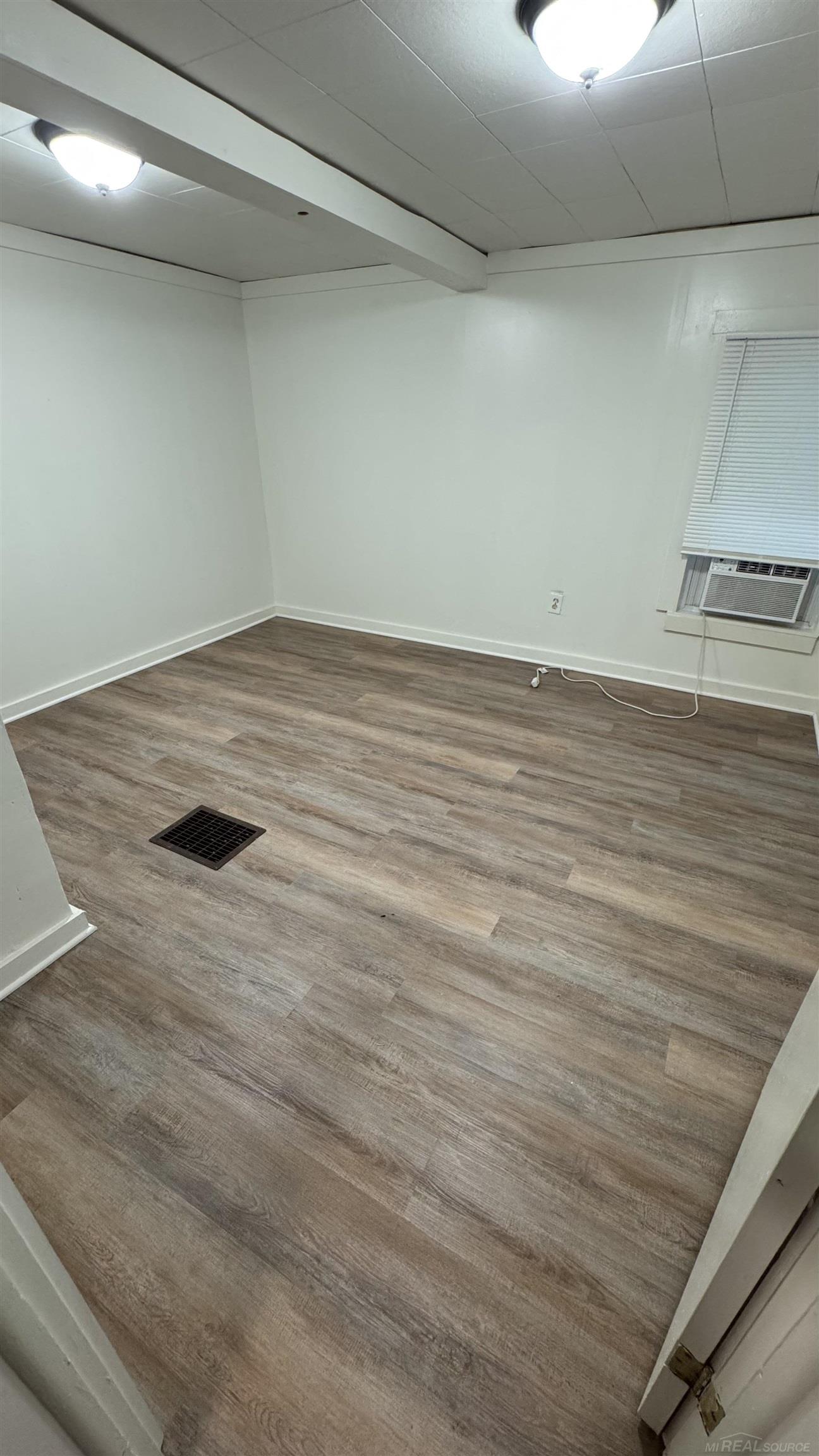 59 E Burdick Street, Oxford, MI, 48371