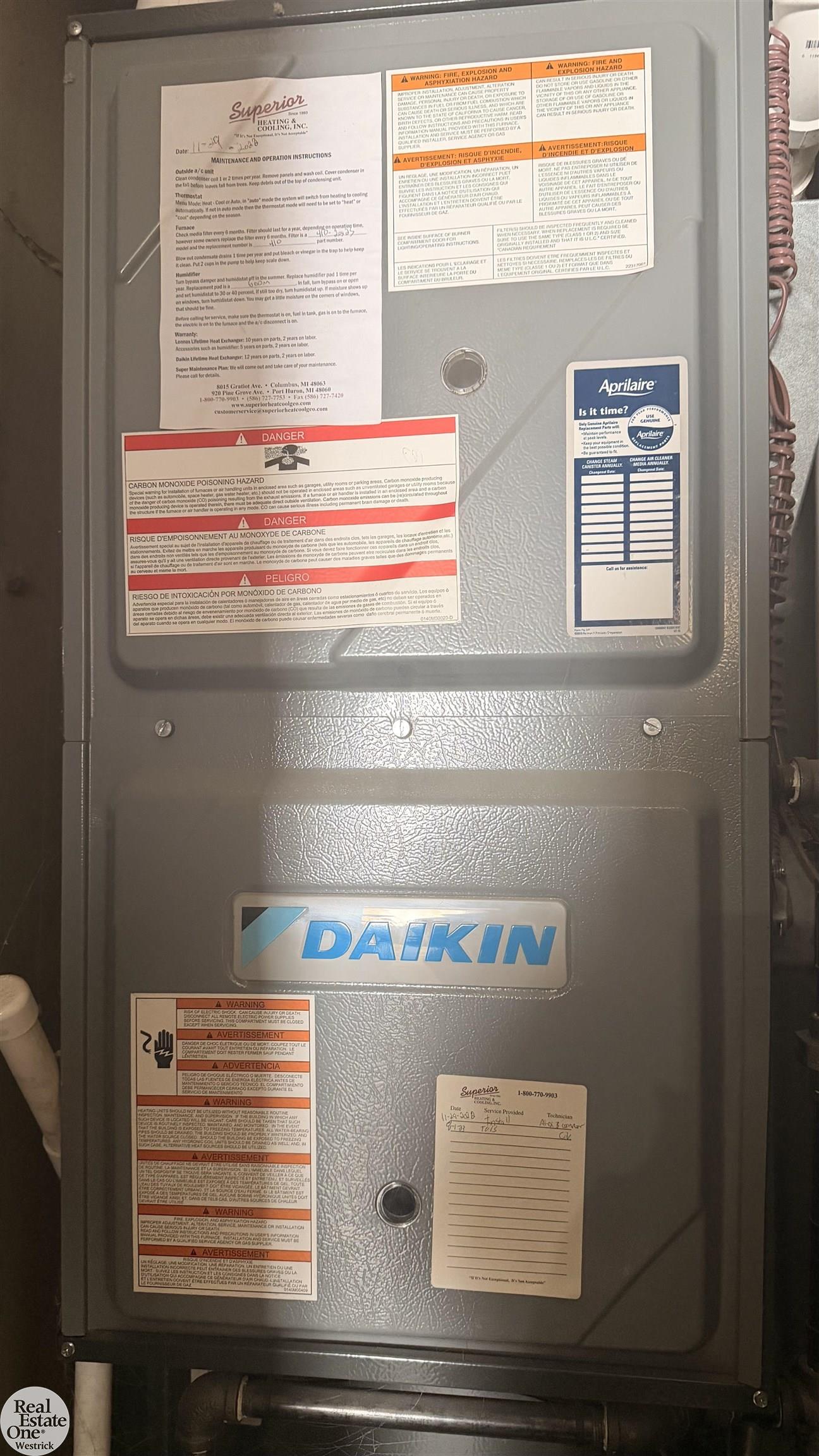 5374 Pointe Drive, East China, MI, 48054