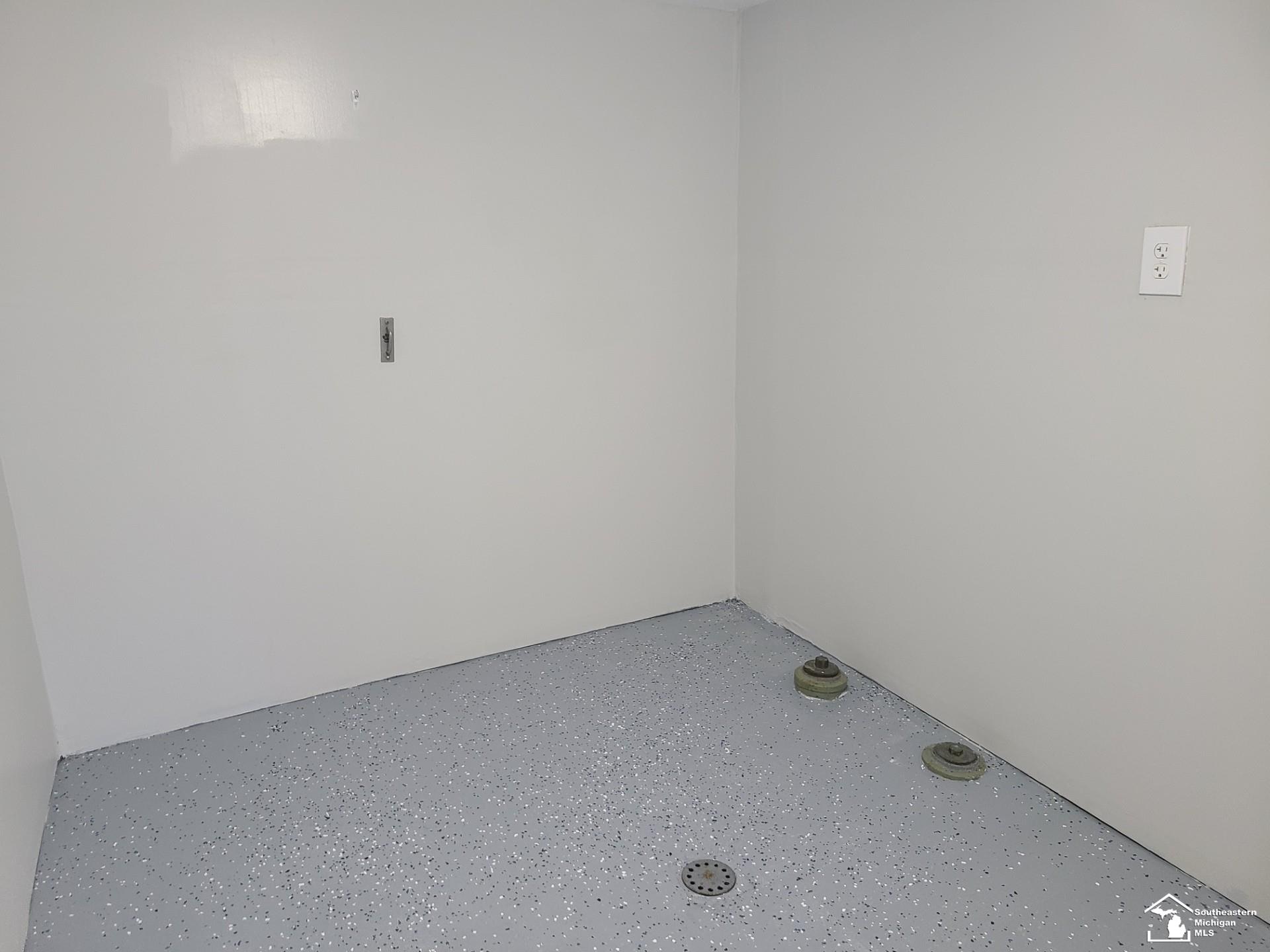 702 N Monroe Street, Monroe, MI, 48162