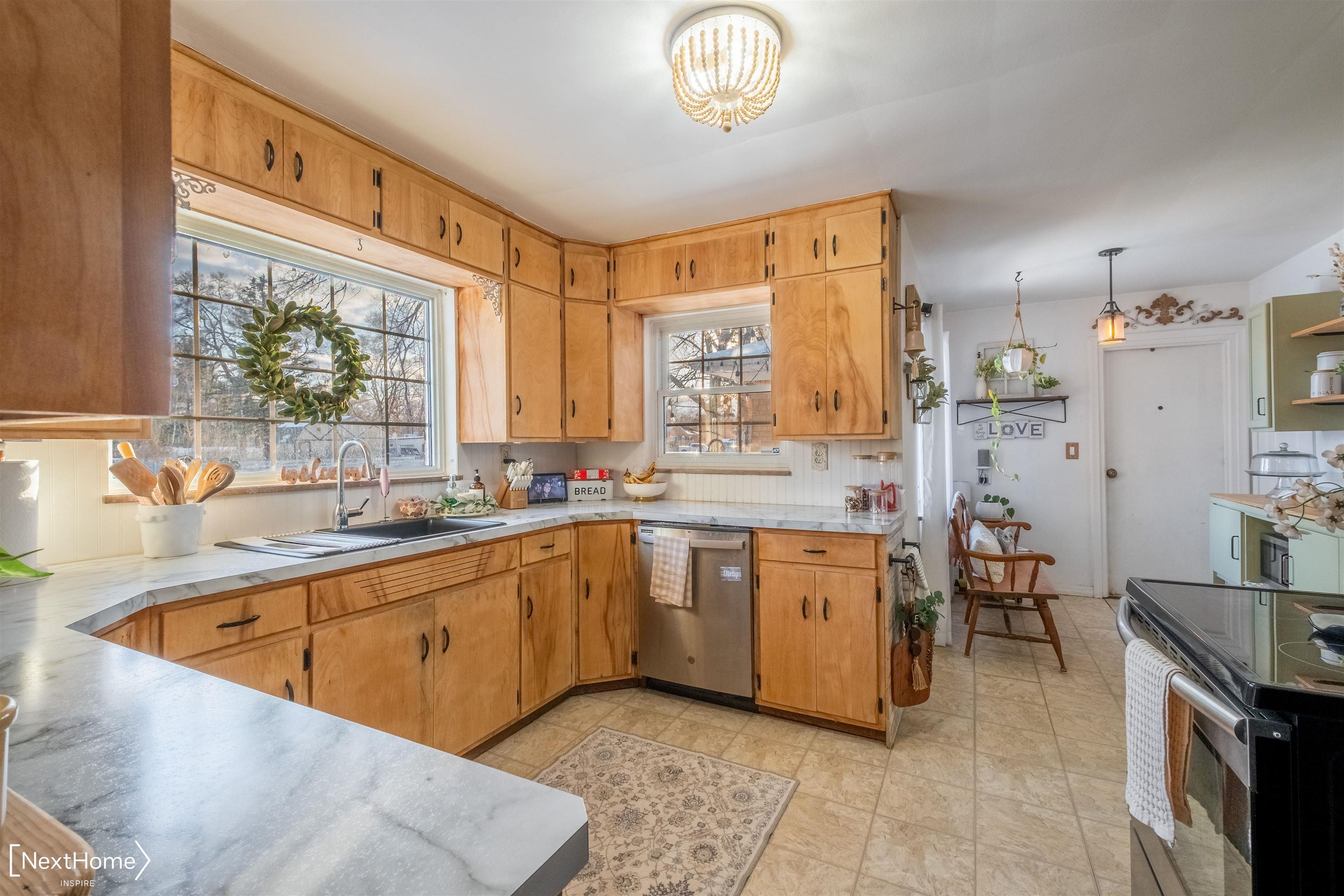 4253 Potter Road, Flint, MI, 48506