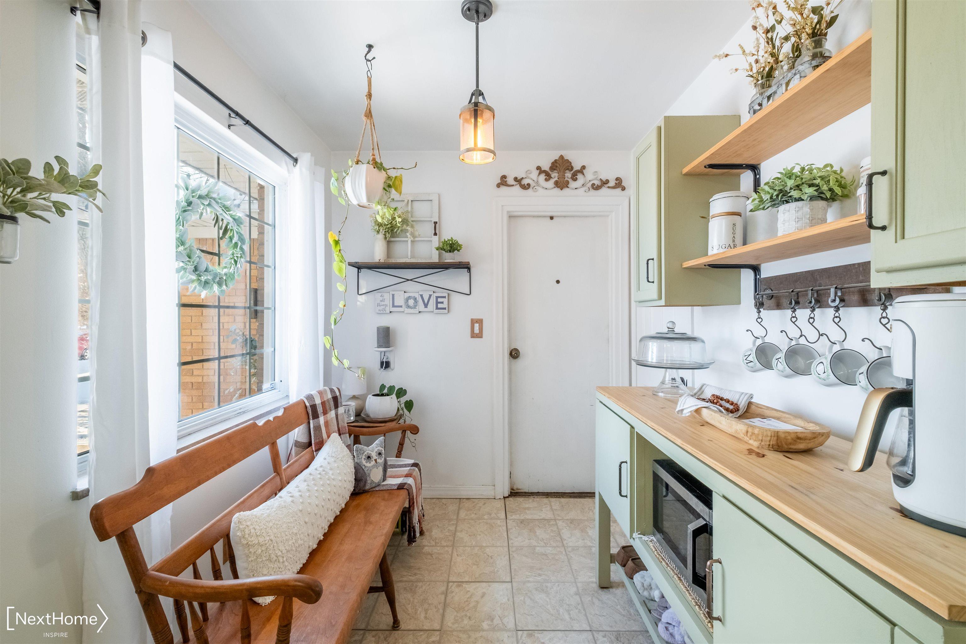 4253 Potter Road, Flint, MI, 48506