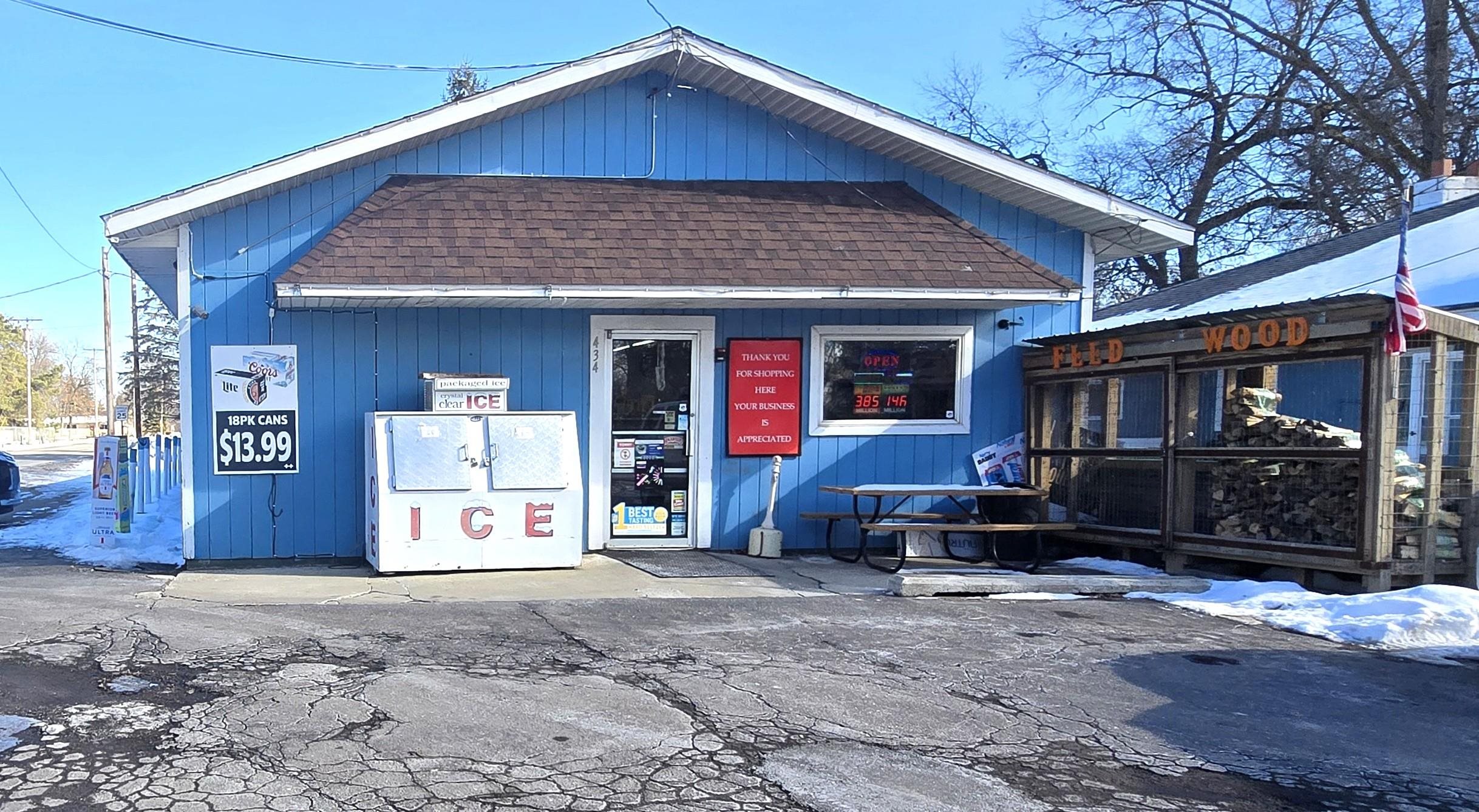 434 State Park Drive, Bay City, MI, 48706