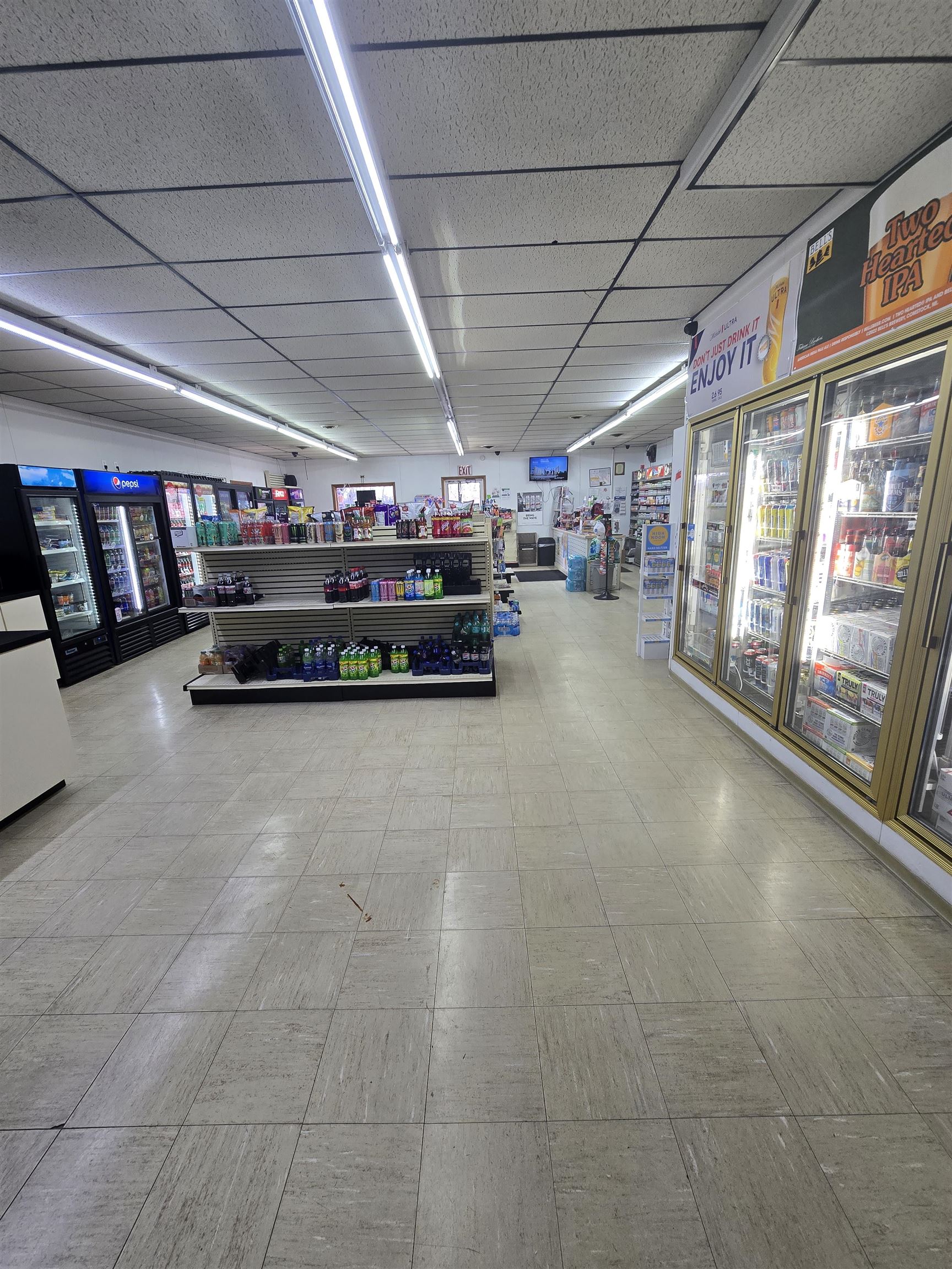 434 State Park Drive, Bay City, MI, 48706