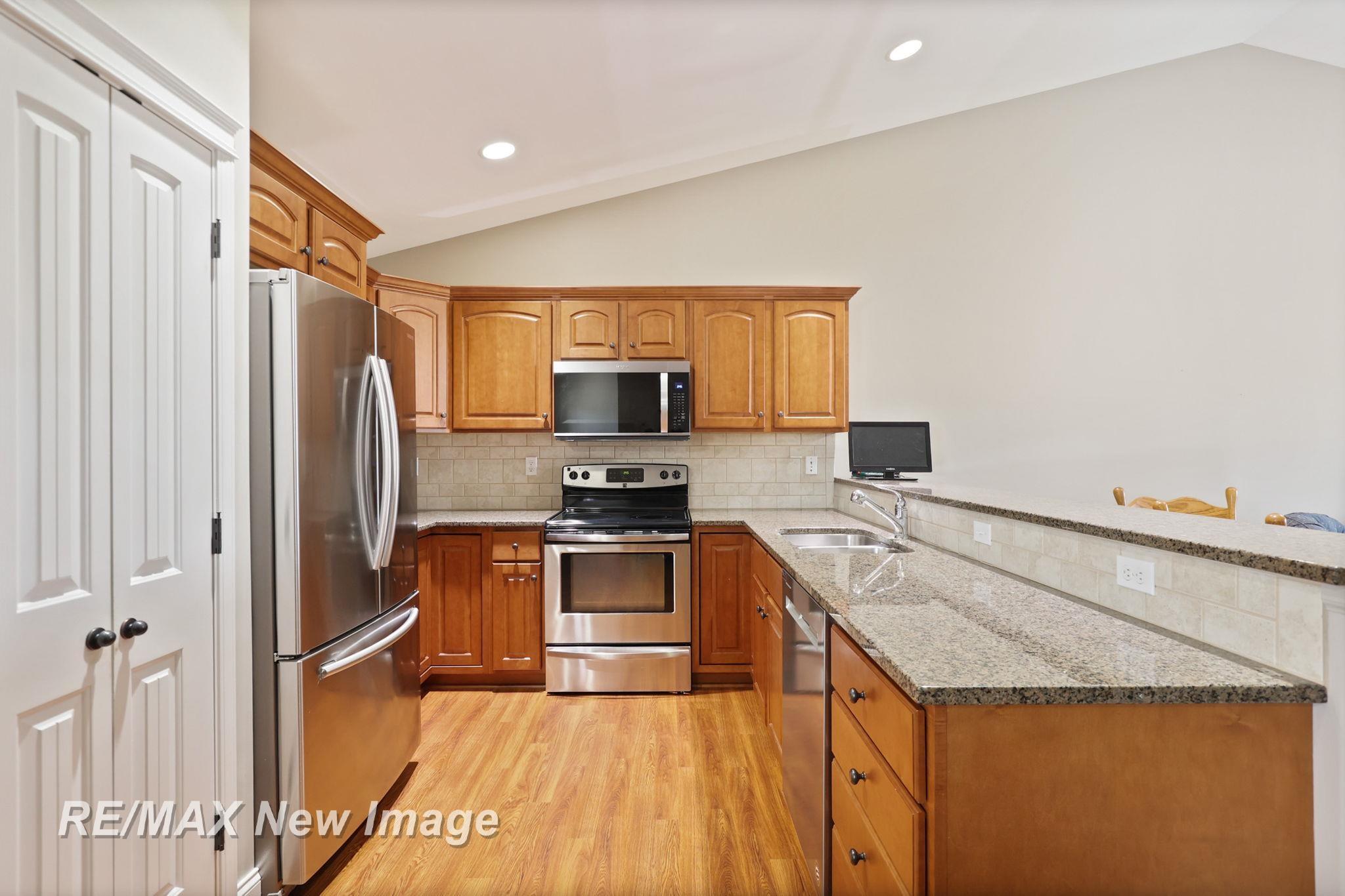 102 Tuscany Circle, Saginaw, MI, 48603