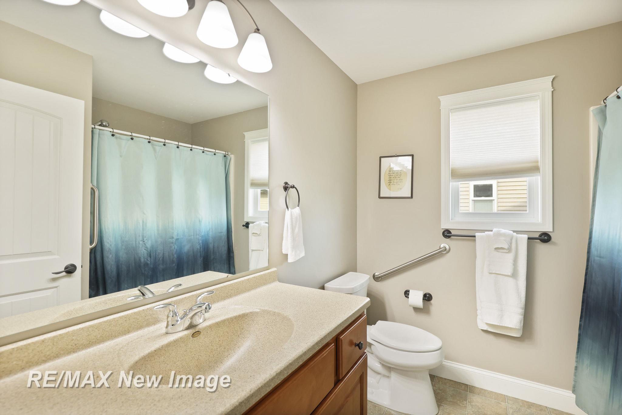 102 Tuscany Circle, Saginaw, MI, 48603