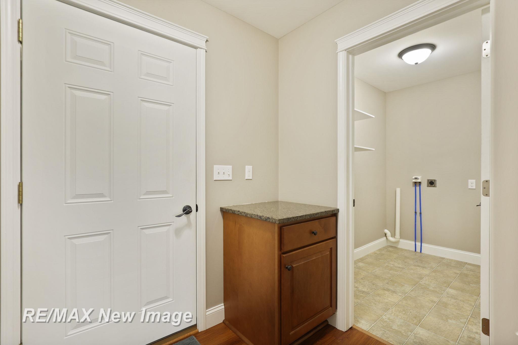 102 Tuscany Circle, Saginaw, MI, 48603