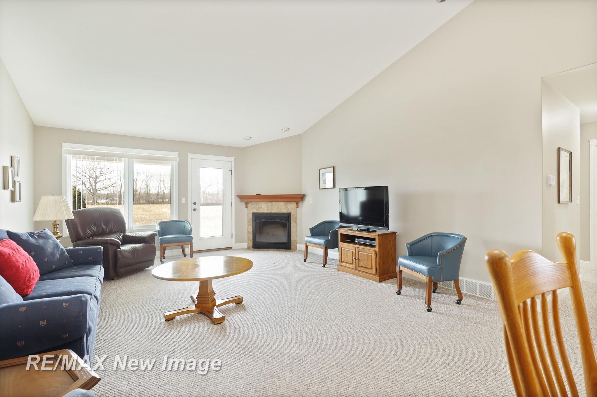 102 Tuscany Circle, Saginaw, MI, 48603