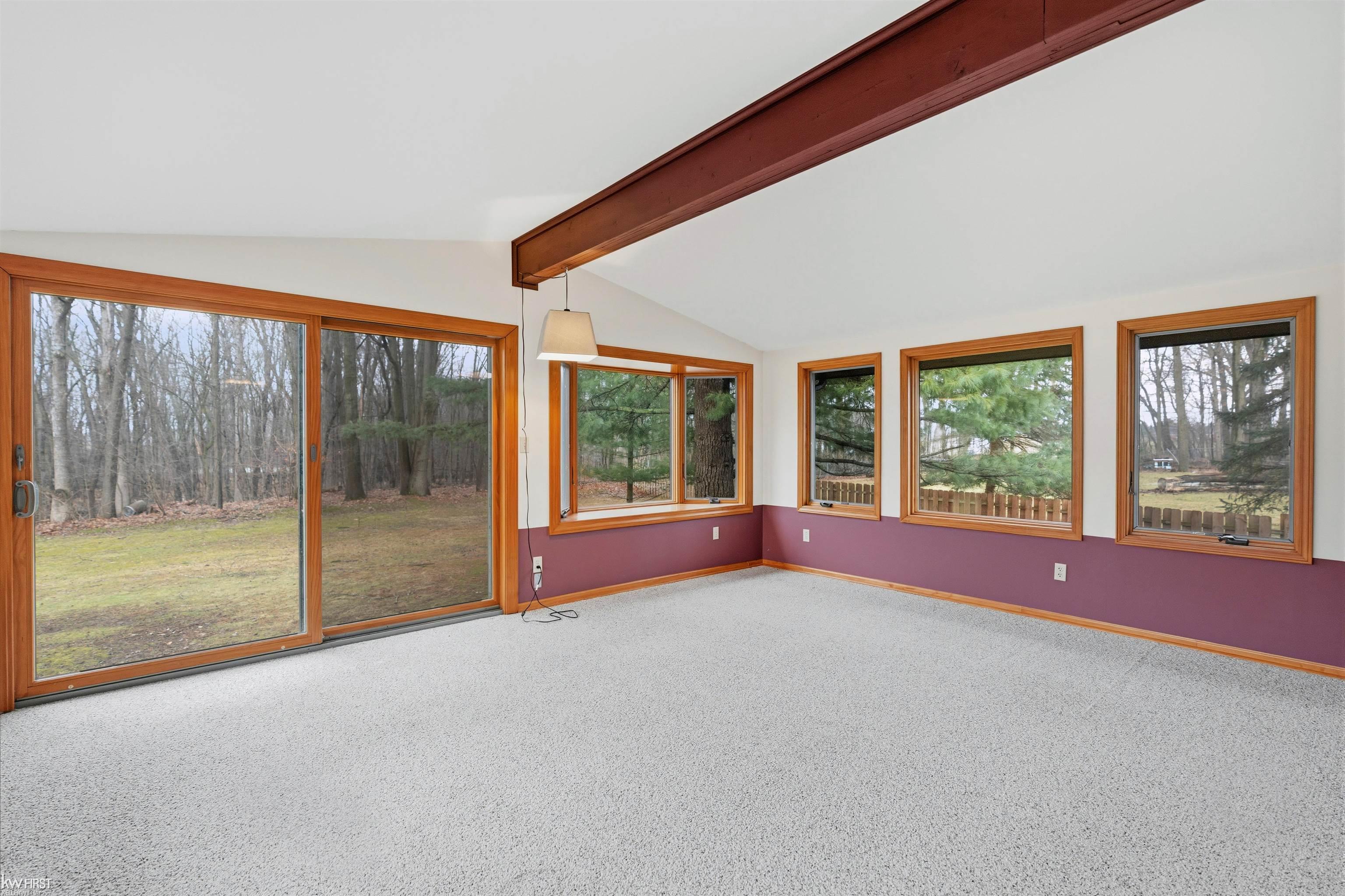 Grand Blanc, MI, 48439