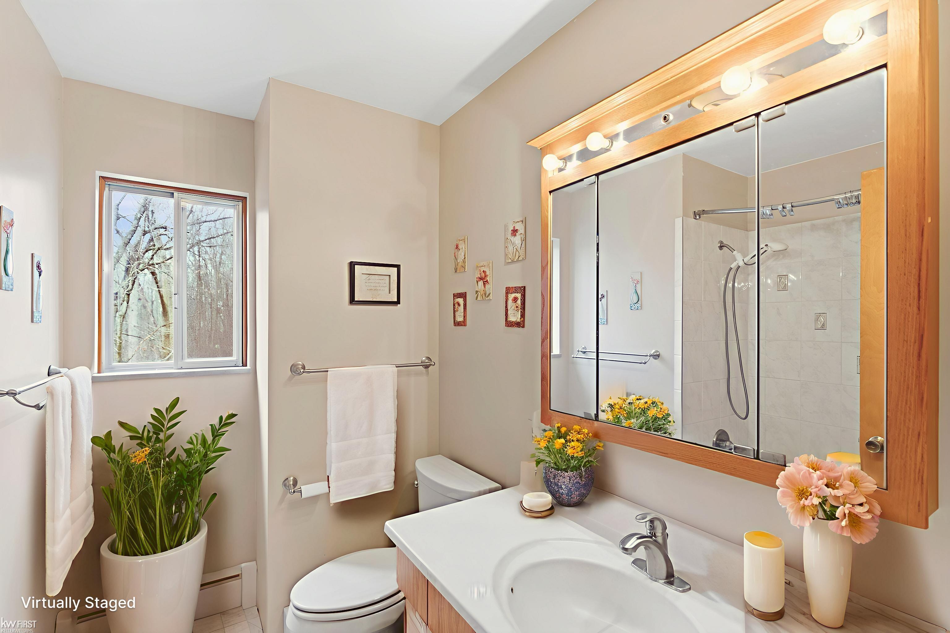 Grand Blanc, MI, 48439