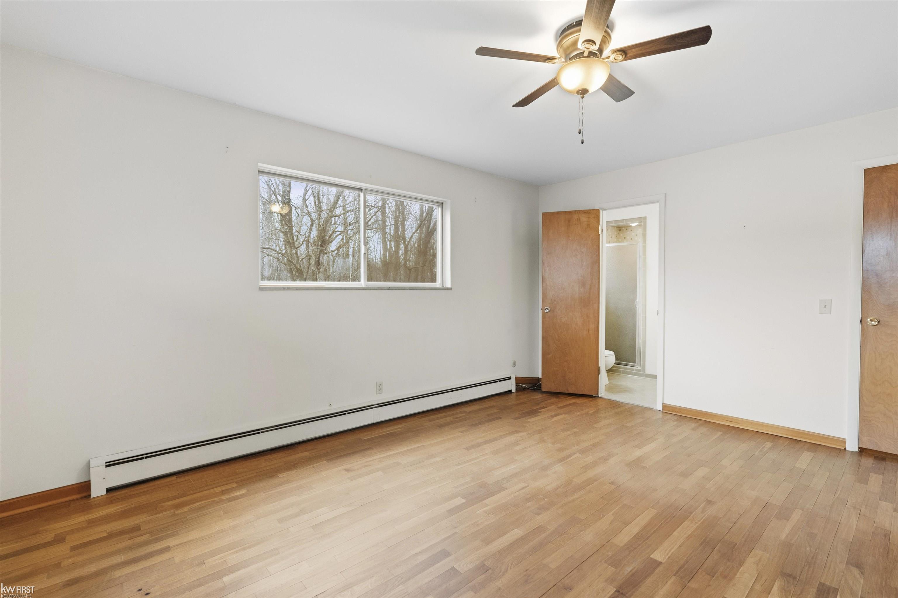 Grand Blanc, MI, 48439