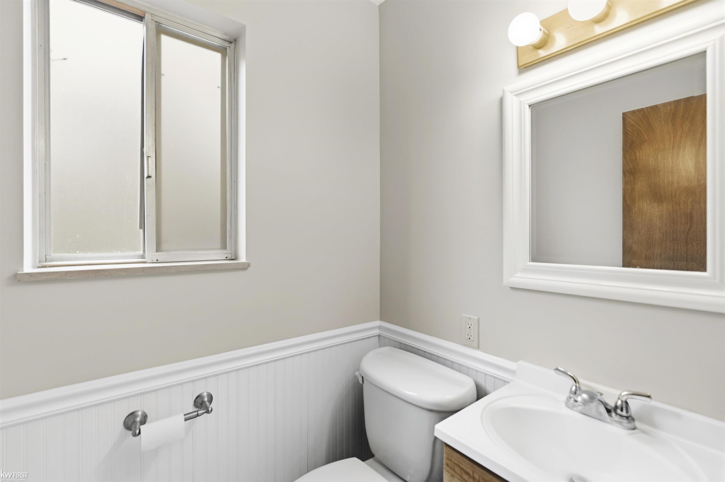 Grand Blanc, MI, 48439