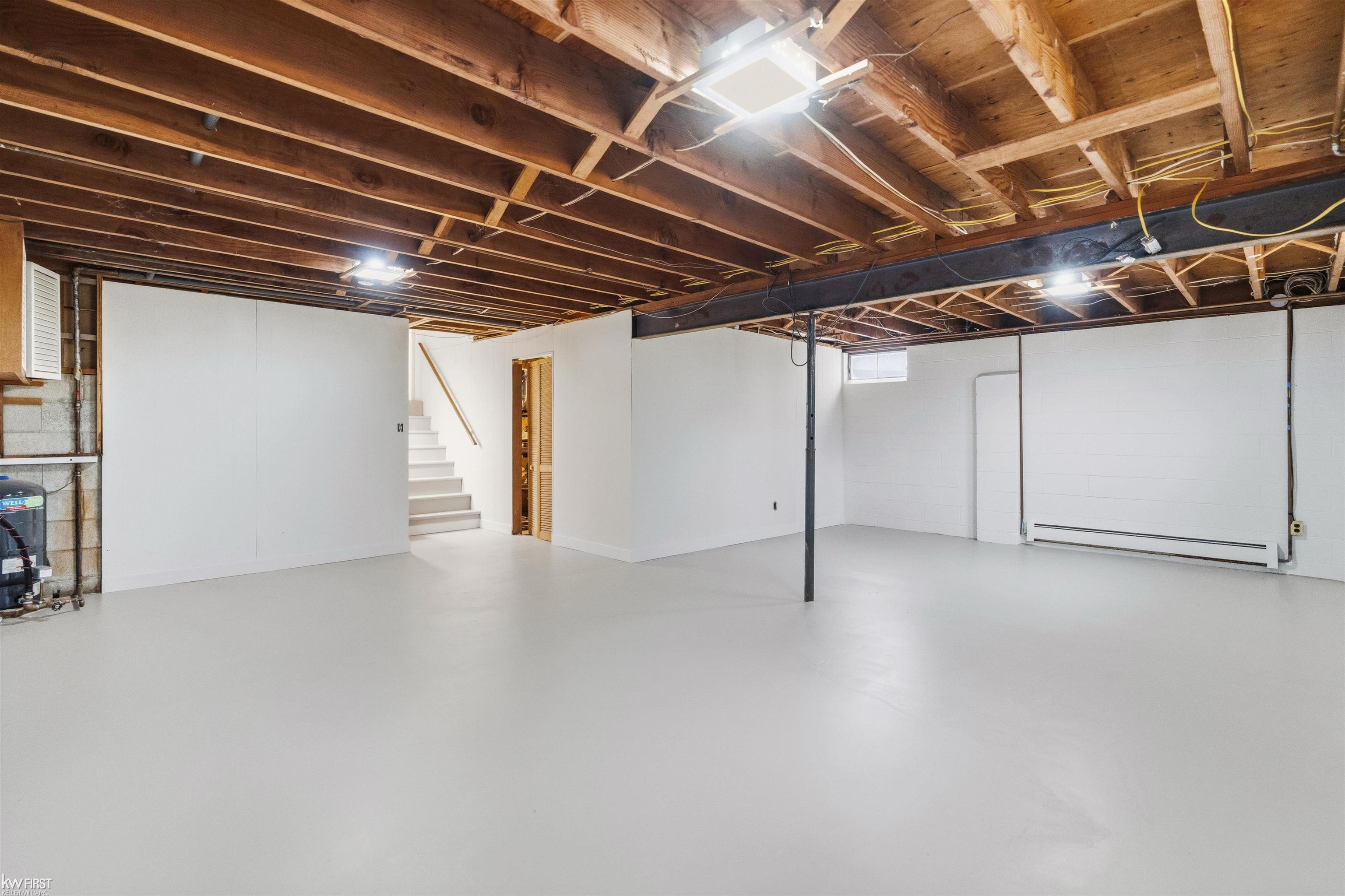 Grand Blanc, MI, 48439