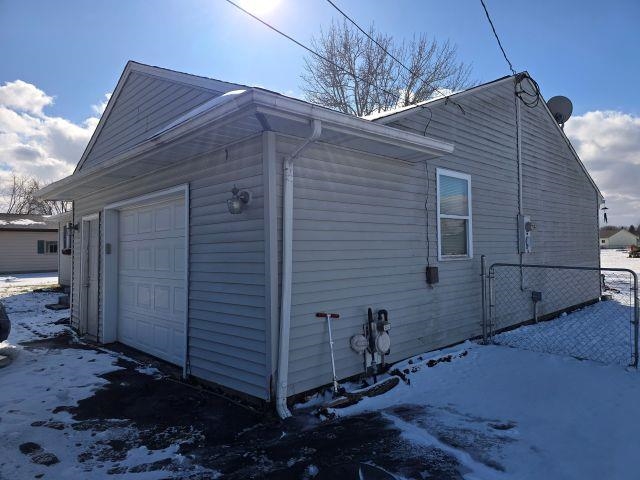 3052 Eastgate Street, Burton, MI, 48519