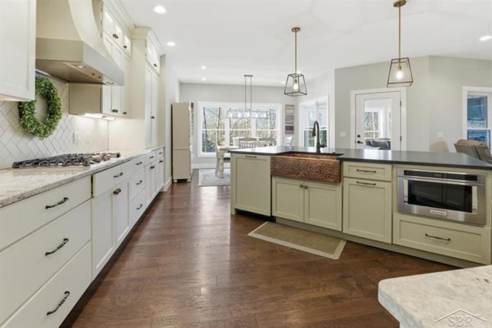 5716 Powder Horn Trail, Midland, MI, 48642