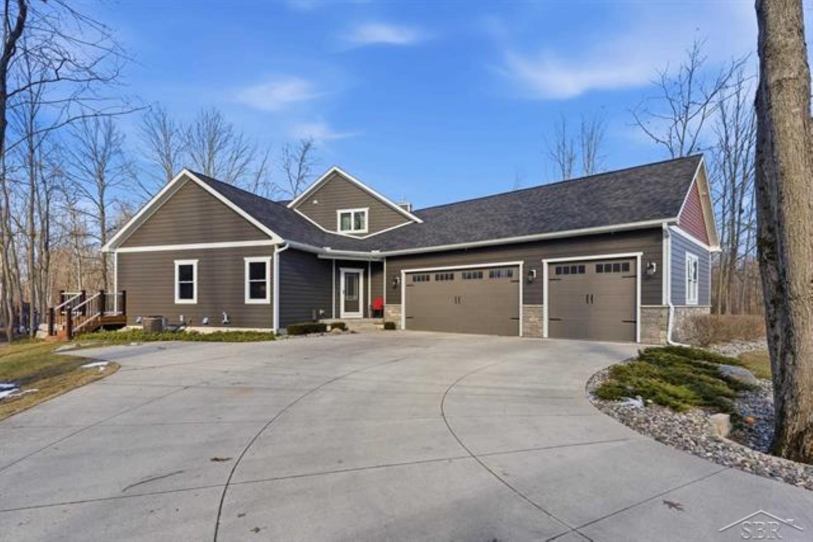 5716 Powder Horn Trail, Midland, MI, 48642