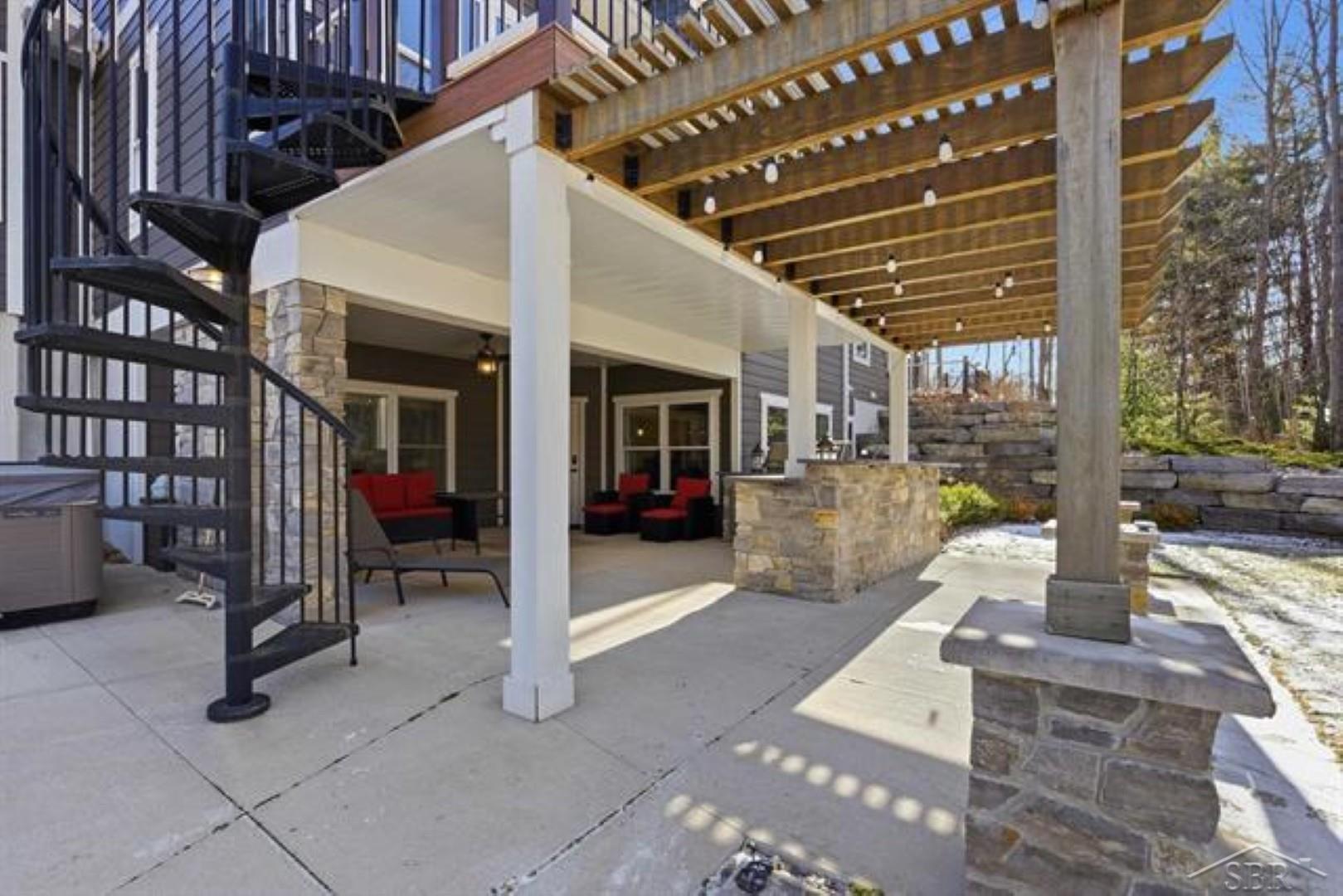 5716 Powder Horn Trail, Midland, MI, 48642