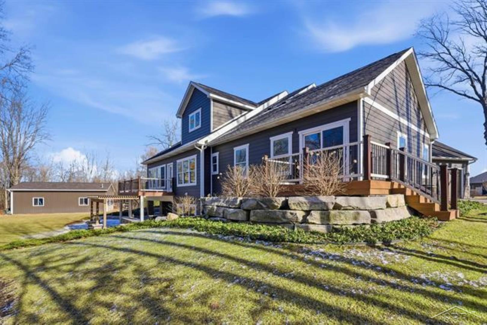 5716 Powder Horn Trail, Midland, MI, 48642